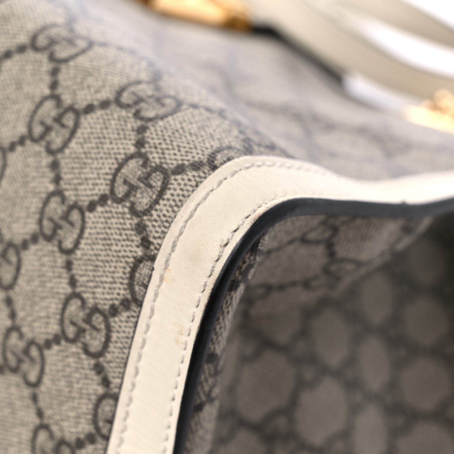 Gucci GG Supreme Monogram Medium Padlock Tote White 9 of 17