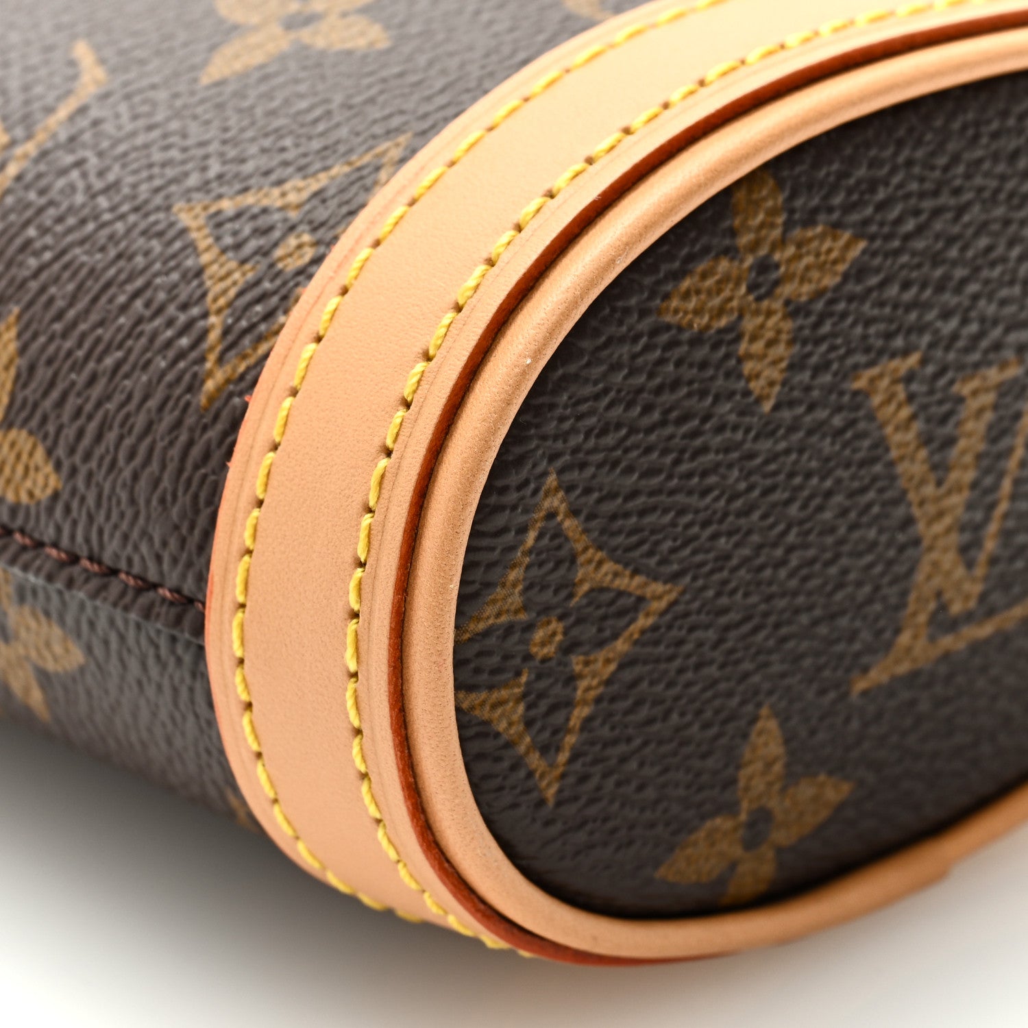 Louis Vuitton Monogram Fold Me Pouch 7 of 9