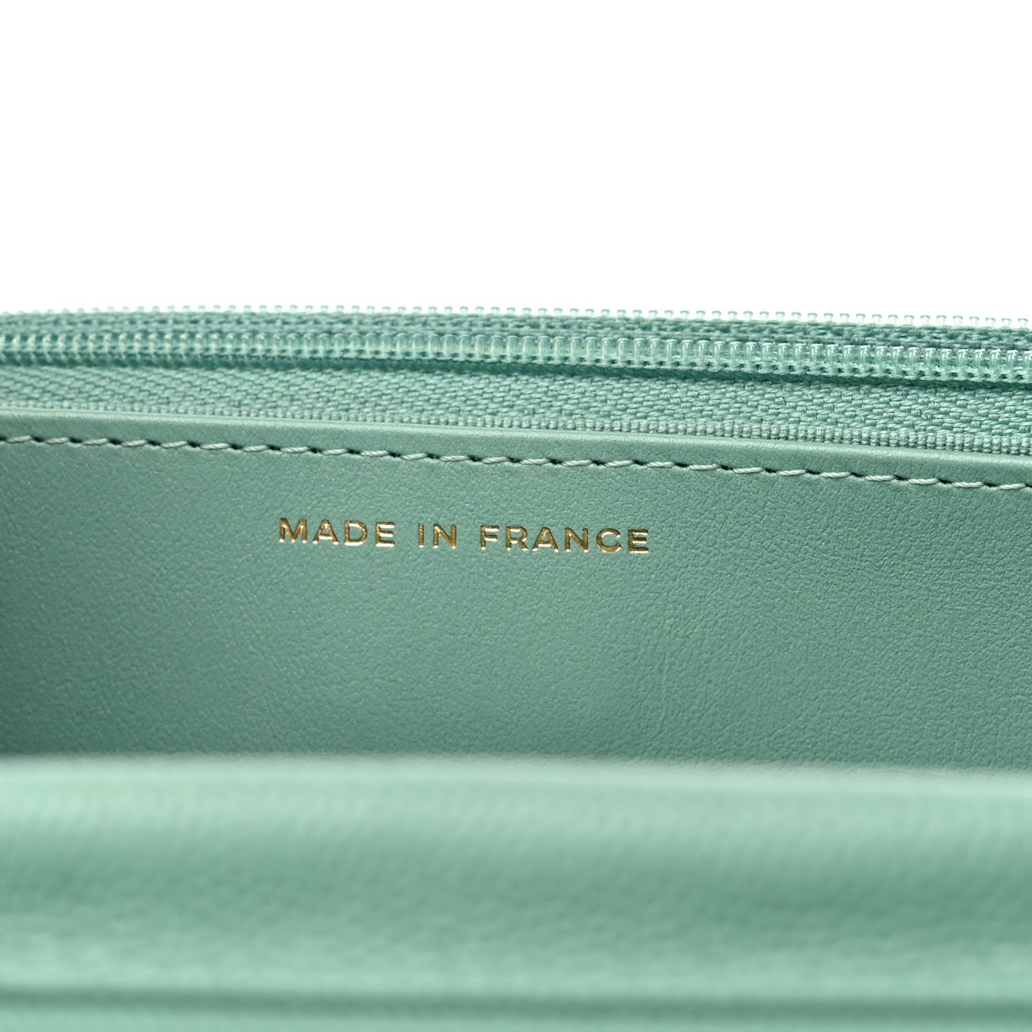 Caviar Quilted Wallet on Chain WOC Light Green