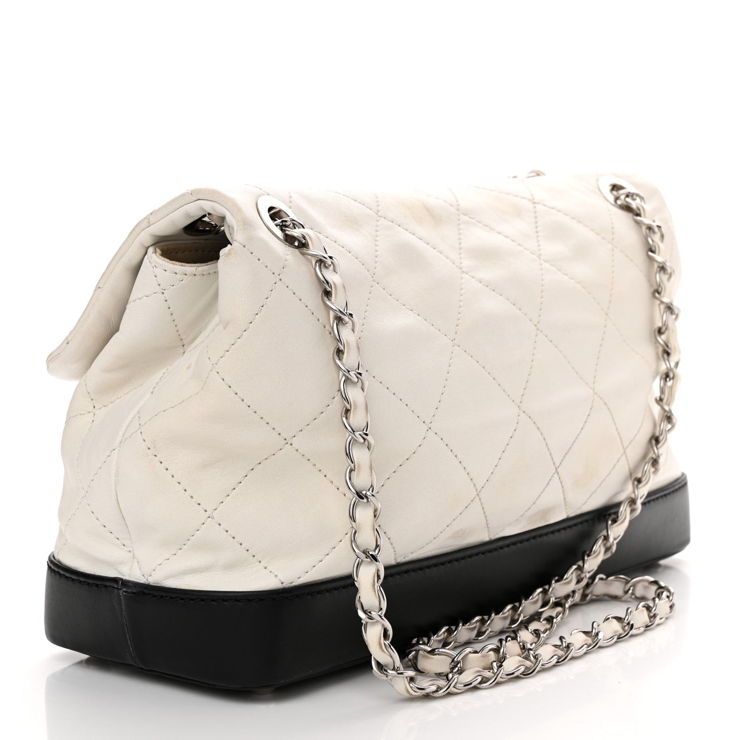 Calfskin Quilted VIP Flap White Black