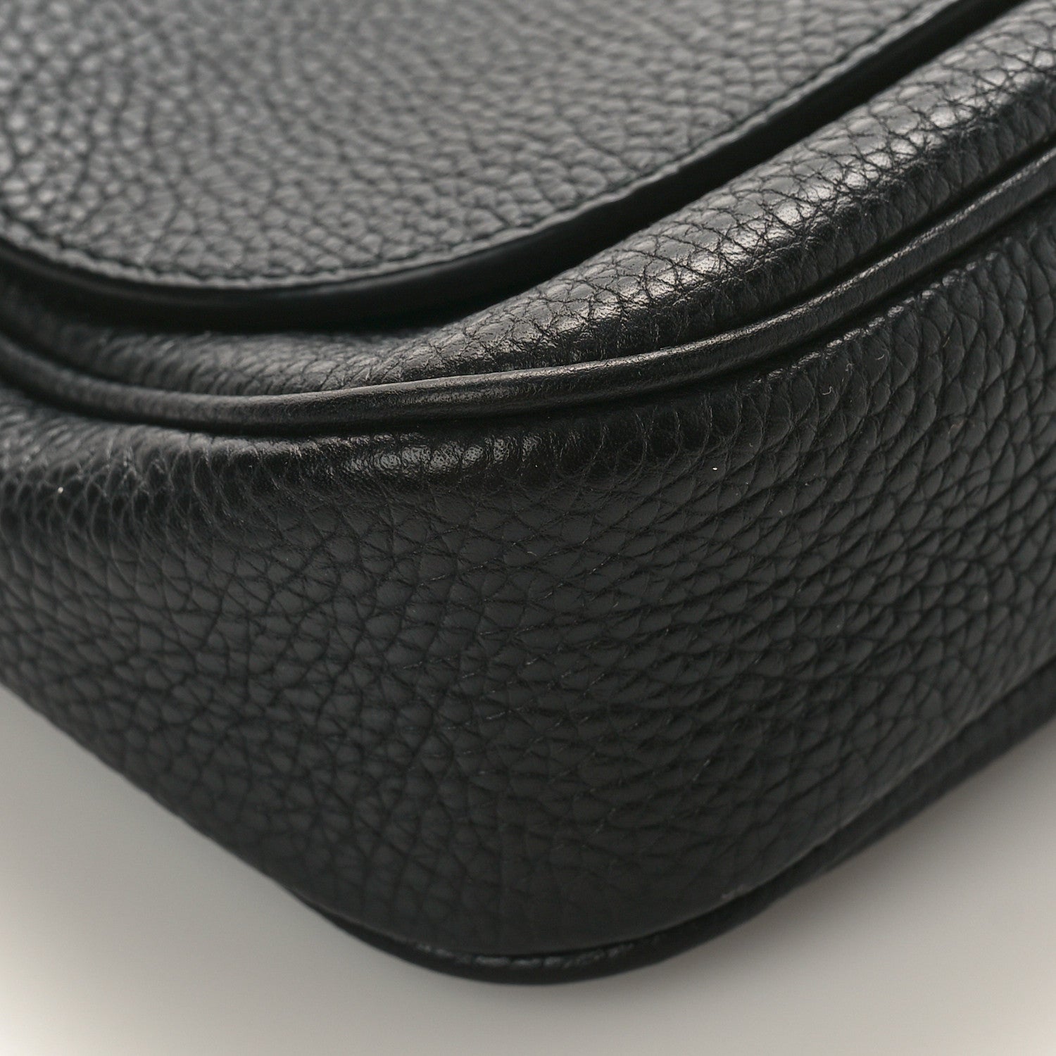 Gucci Pebbled Calfskin Medium Soho Flap Crossbody Black 7 of 8