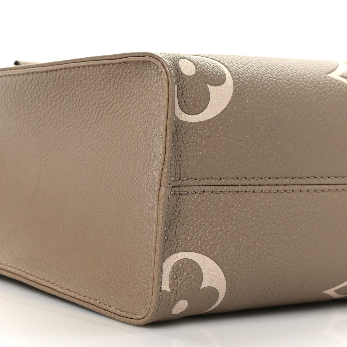 Empreinte Monogram Giant Onthego PM Tourterelle Creme