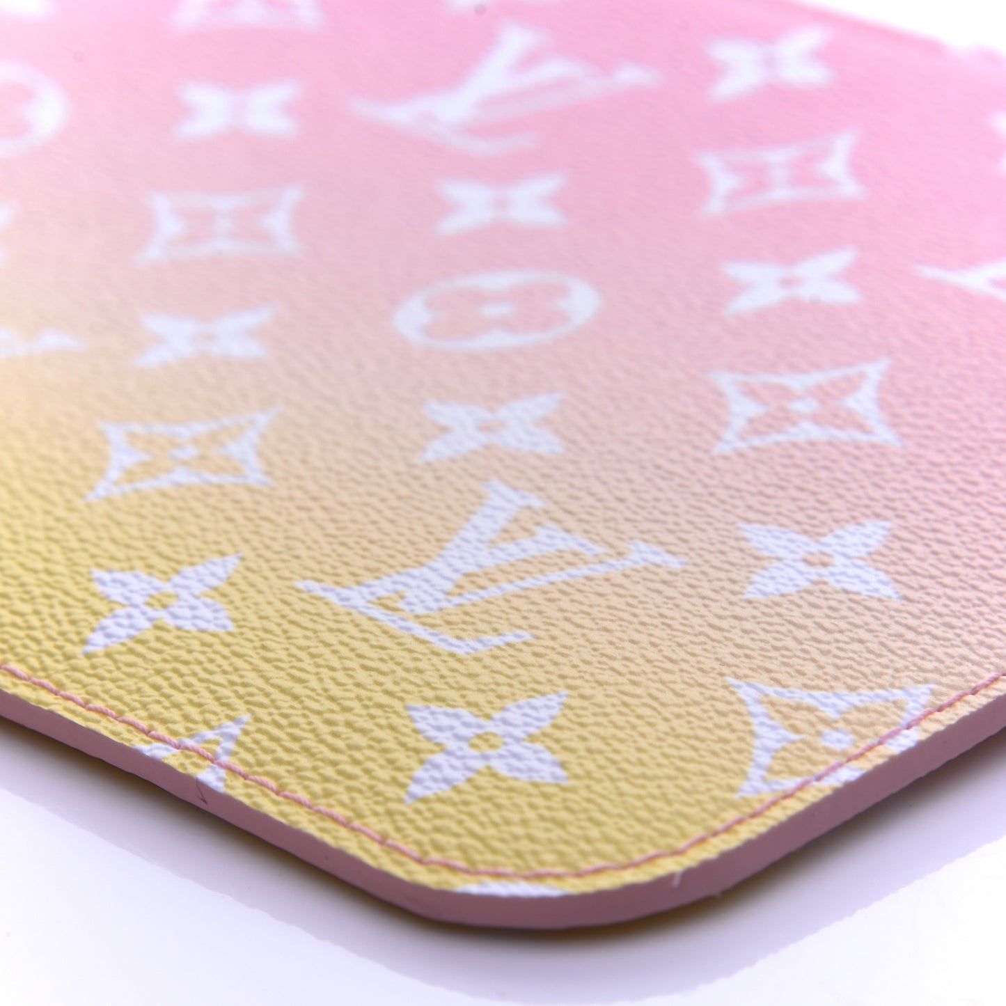 Monogram By The Pool Neverfull MM Pochette Light Pink