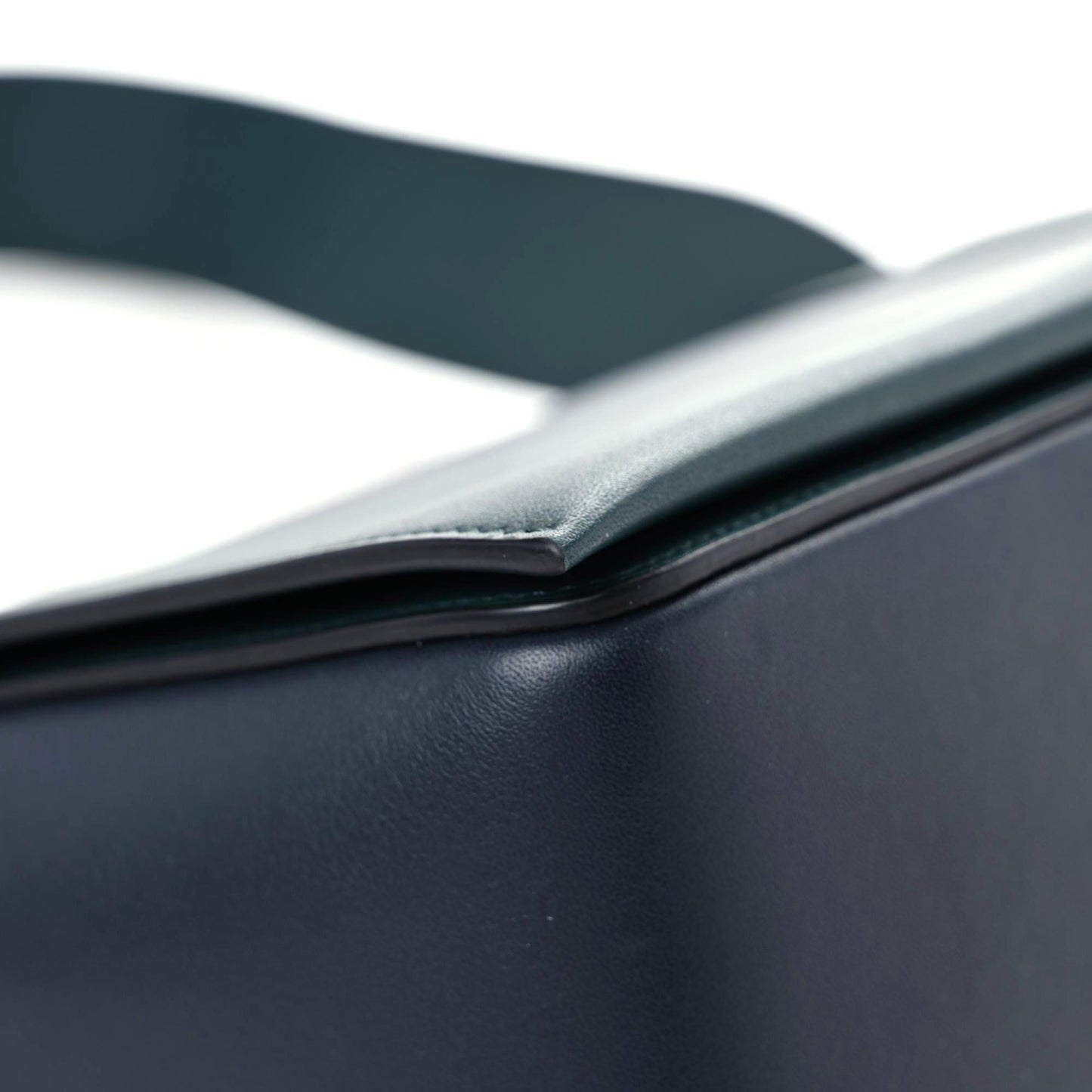 Shiny Smooth Calfskin Medium Frame Shoulder Bag Amazone Dark Navy