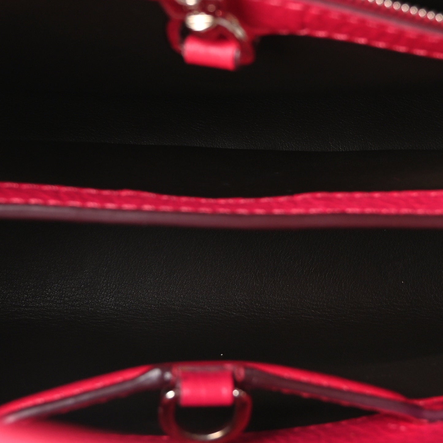 Taurillon Capucines BB Fuchsia