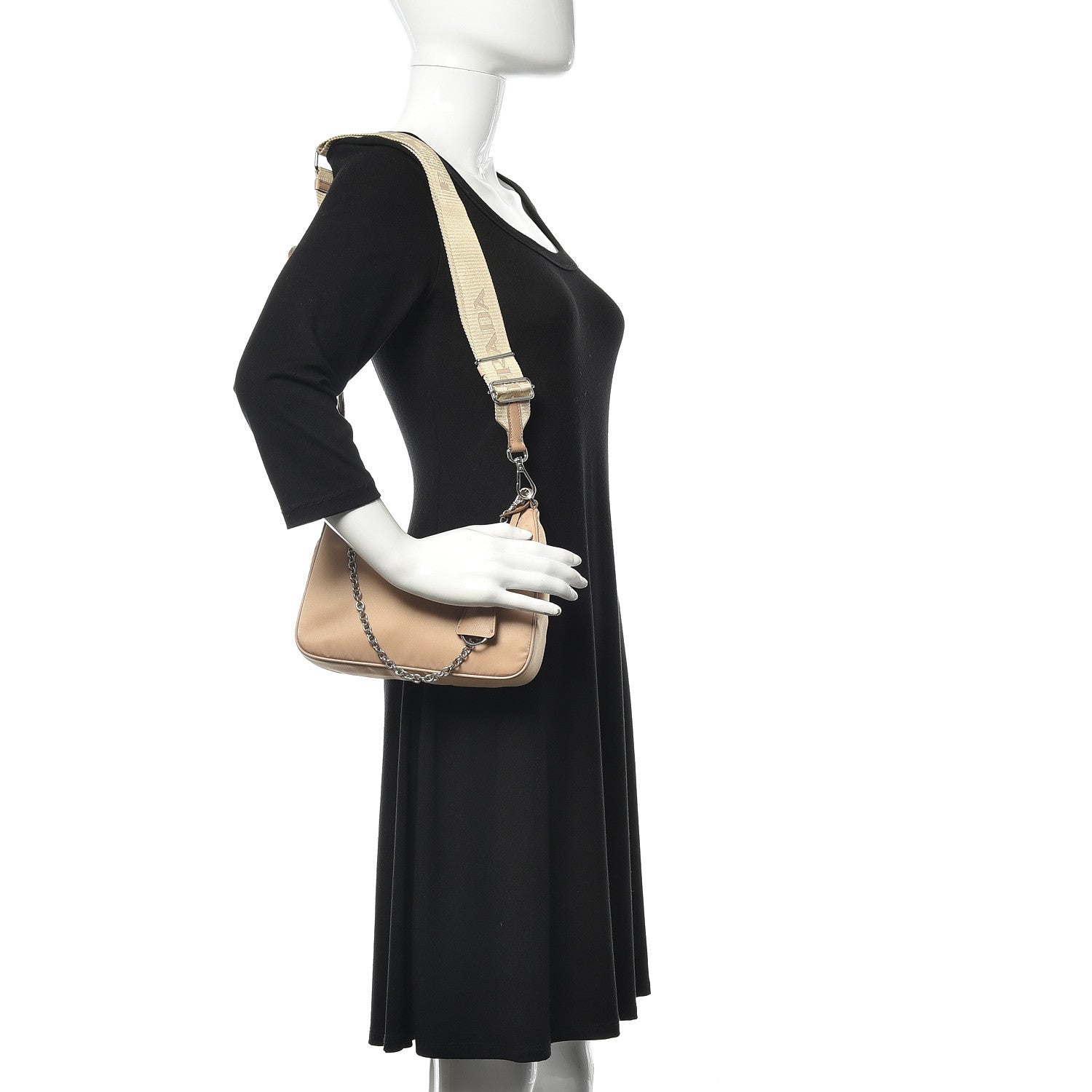 Prada Nylon Re-Edition 2005 Shoulder Bag Cammeo 2 of 12