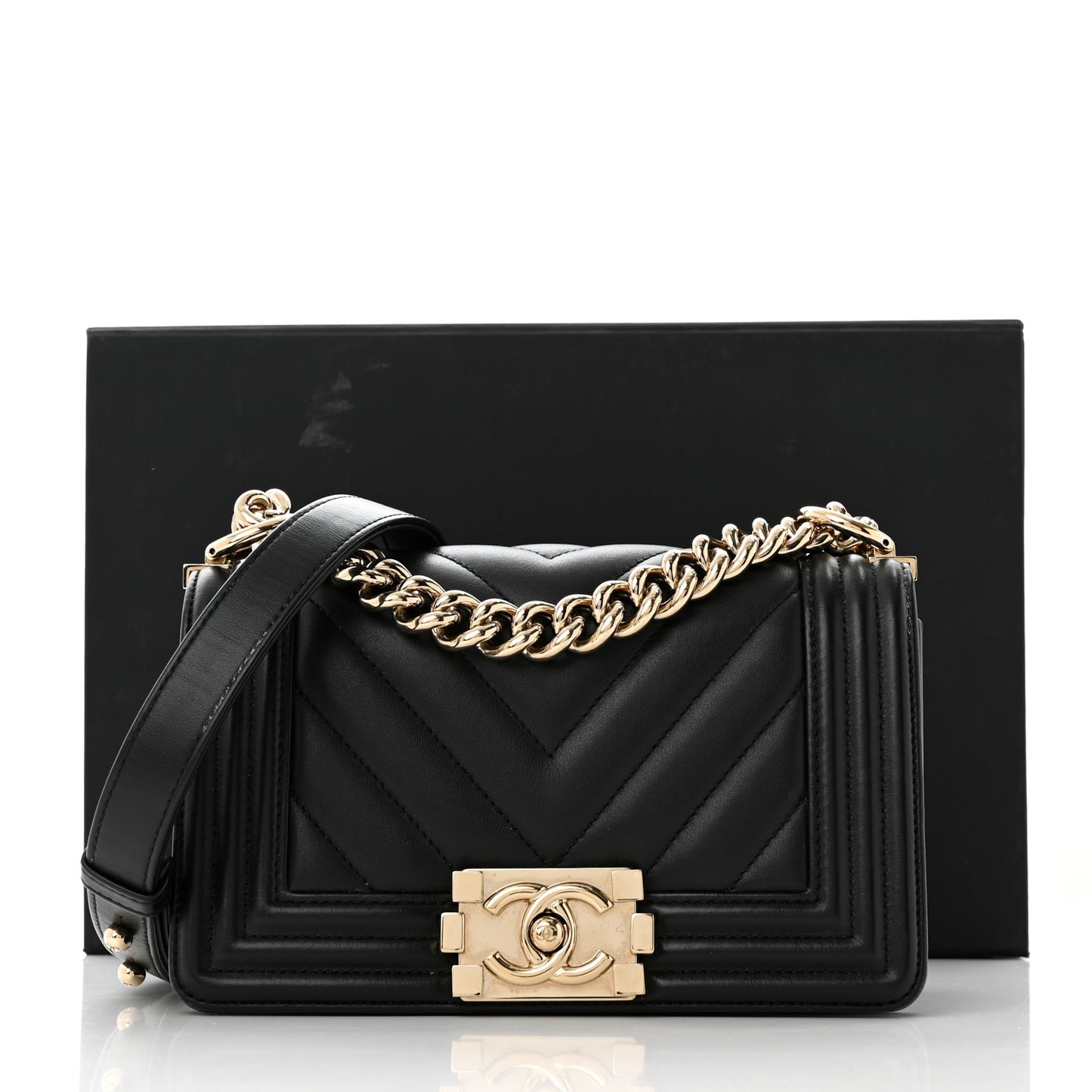 Calfskin Chevron Quilted Small Boy Flap Black