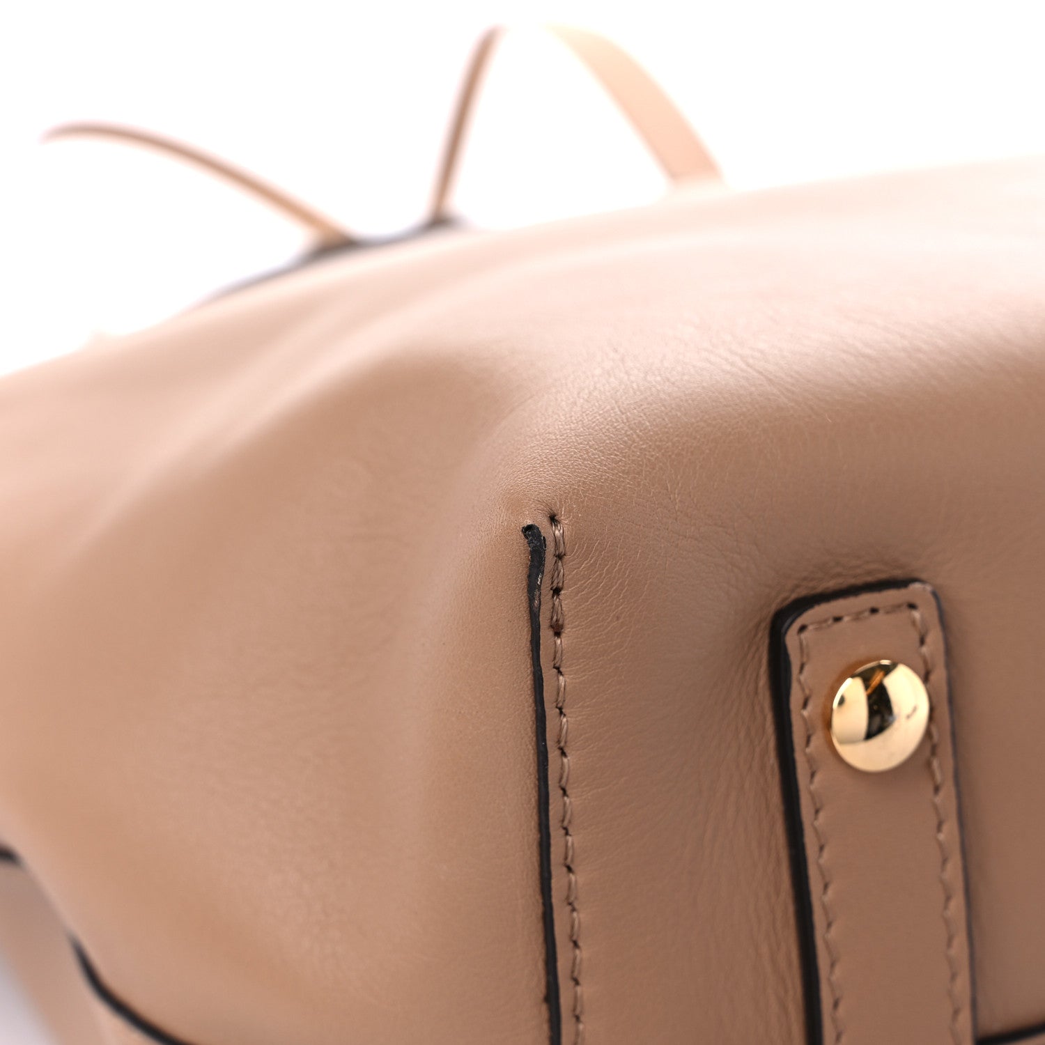 Burberry Soft Smooth Calfskin Medium Tote Camel 9 of 13