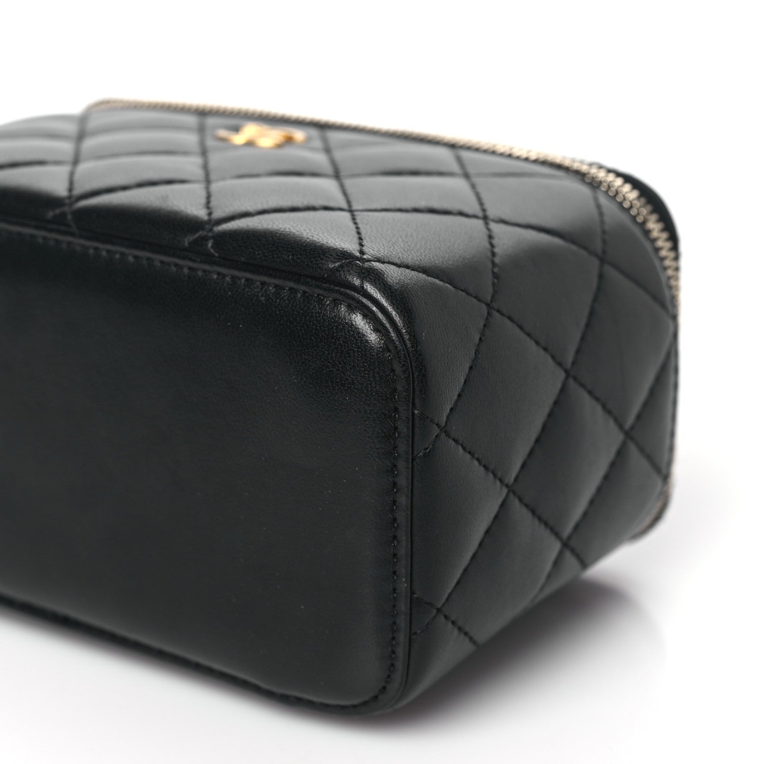 Chanel Lambskin Quilted Pearl Crush Small Vanity Case With Chain Black 8 of 8