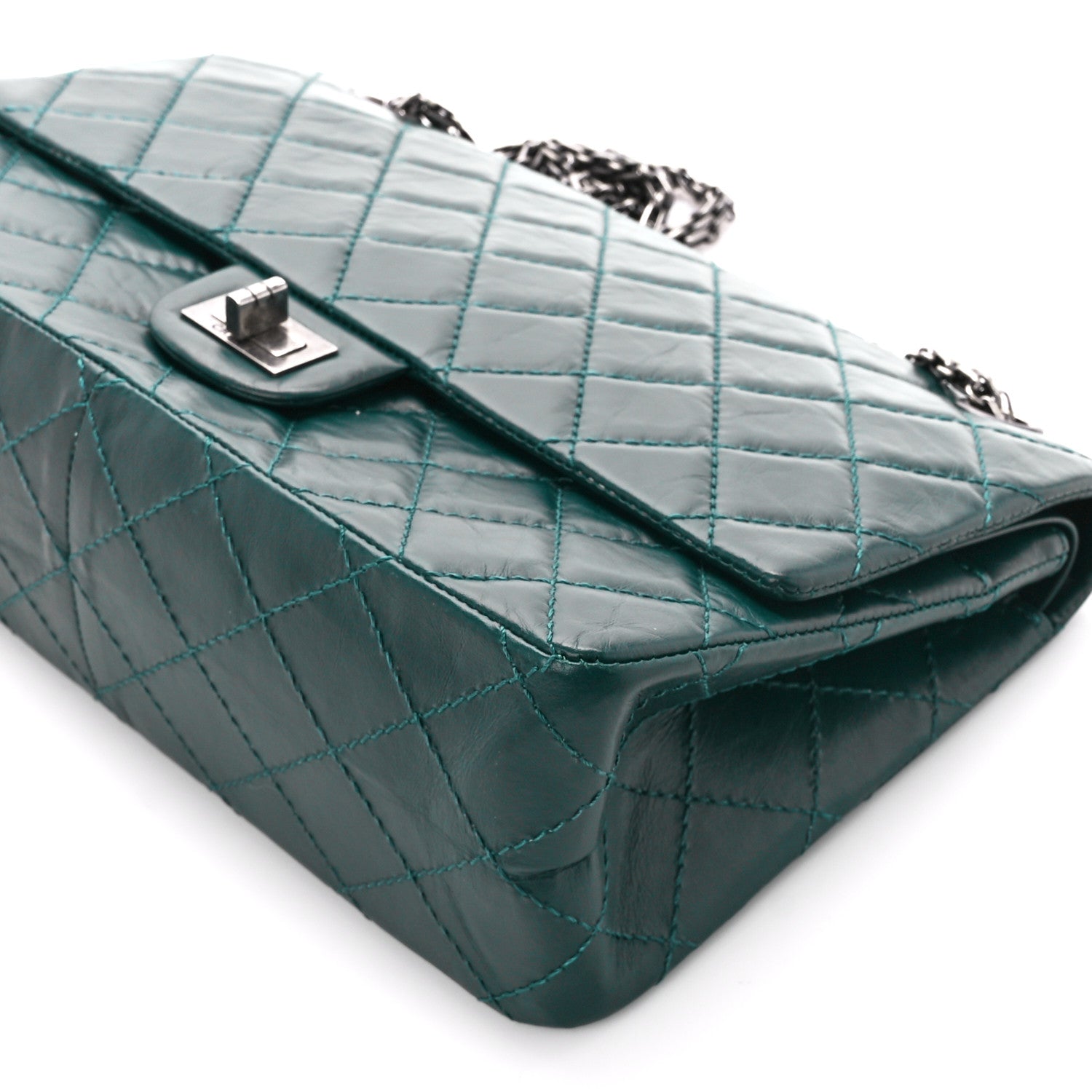 Chanel Aged Calfskin Quilted 2.55 Reissue 226 Flap Green 11 of 11