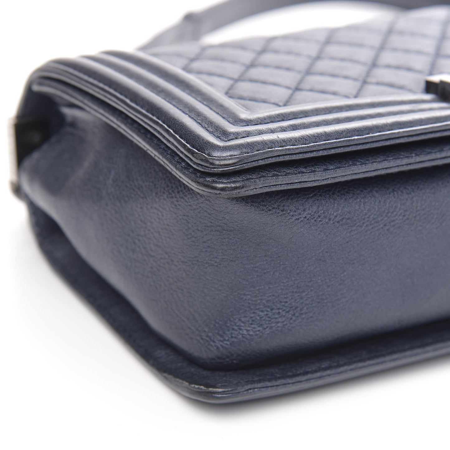 Calfskin Quilted Medium Boy Flap Dark Navy