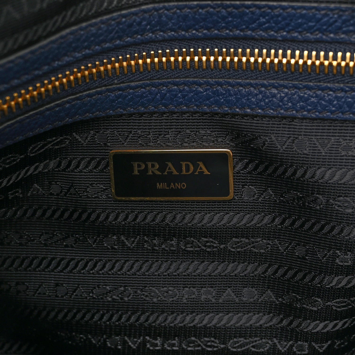 Prada Vitello Phenix Bauletto Baltico 6 of 9