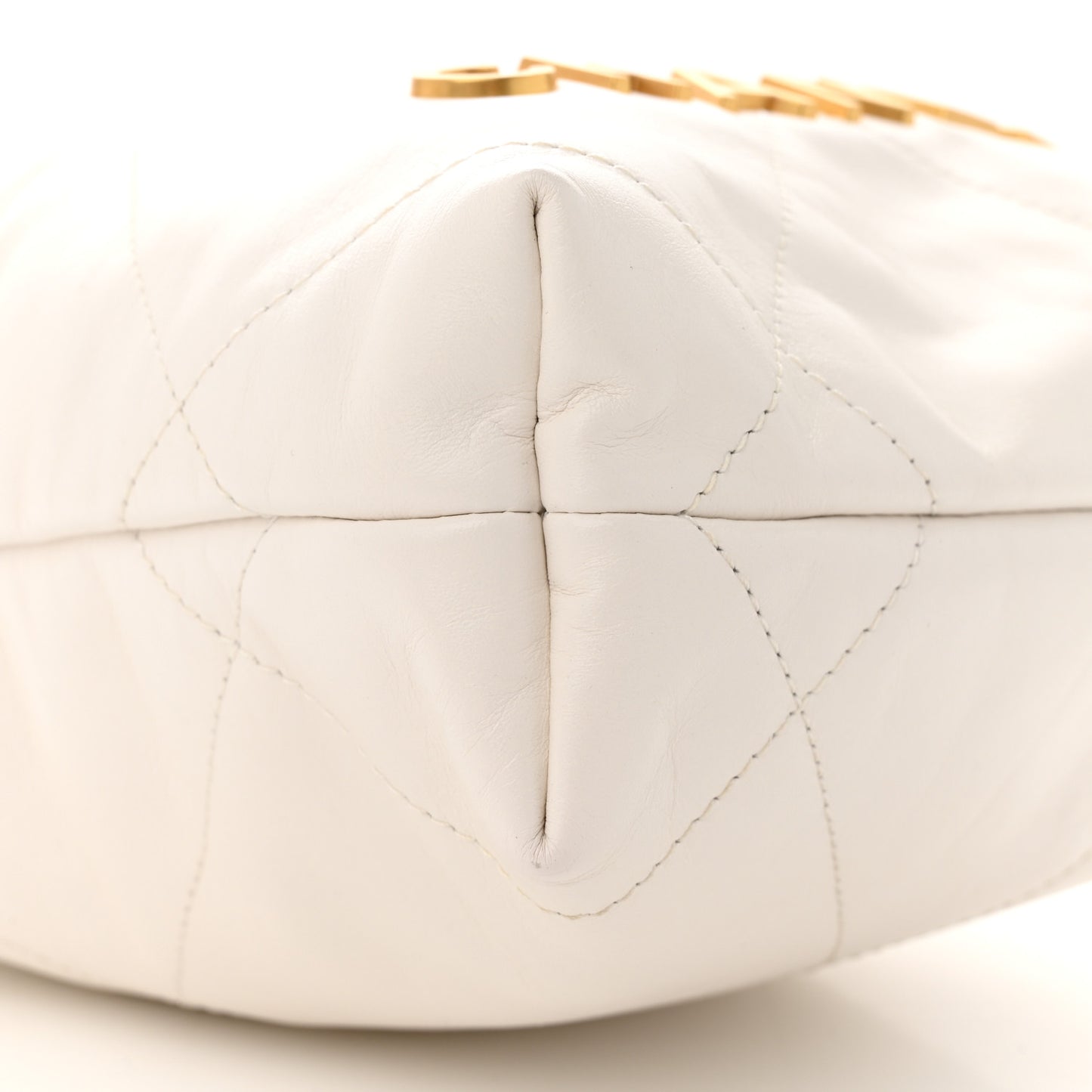 Shiny Calfskin Quilted Mini Chanel 22 White