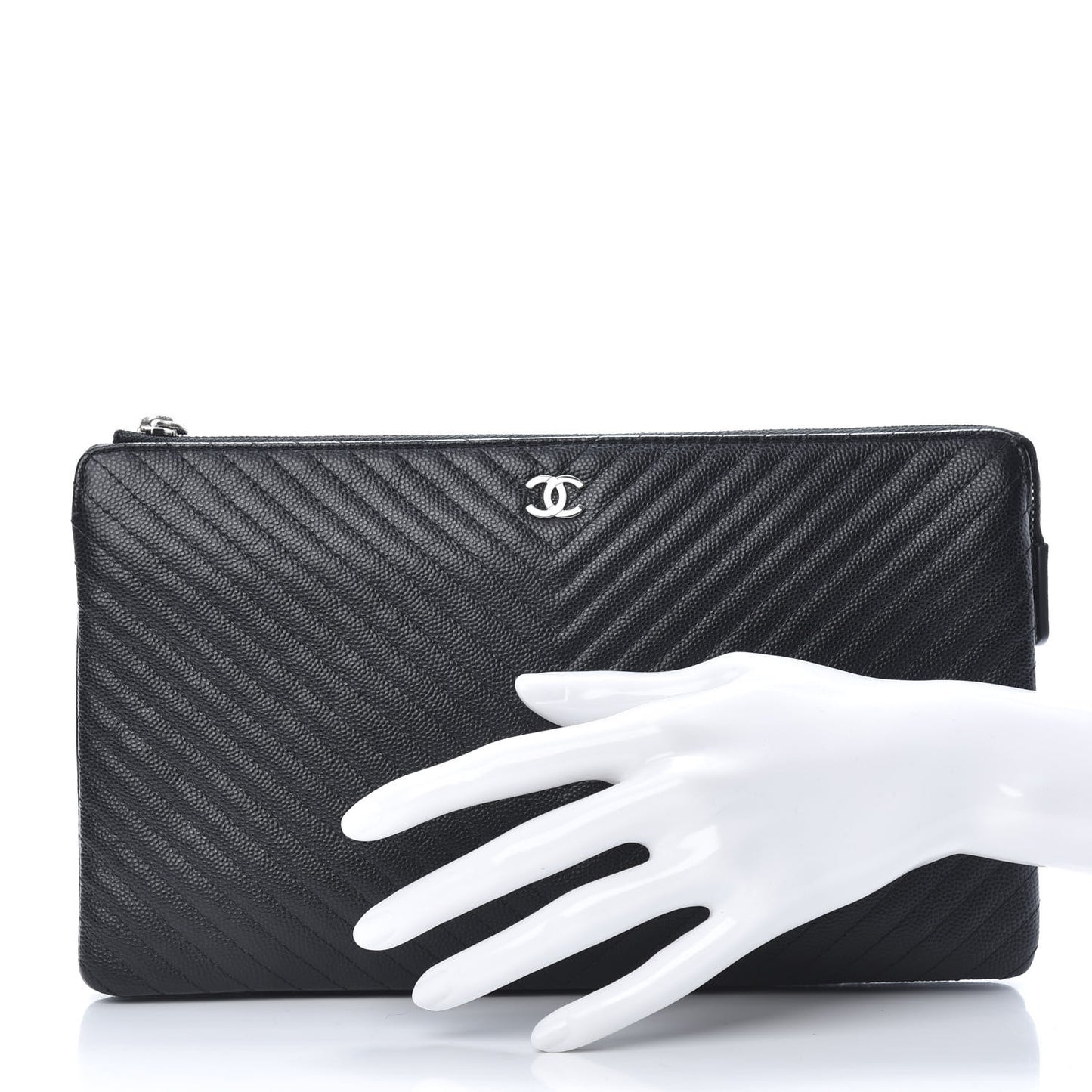 Caviar Chevron Quilted Large Zipped Clutch Black