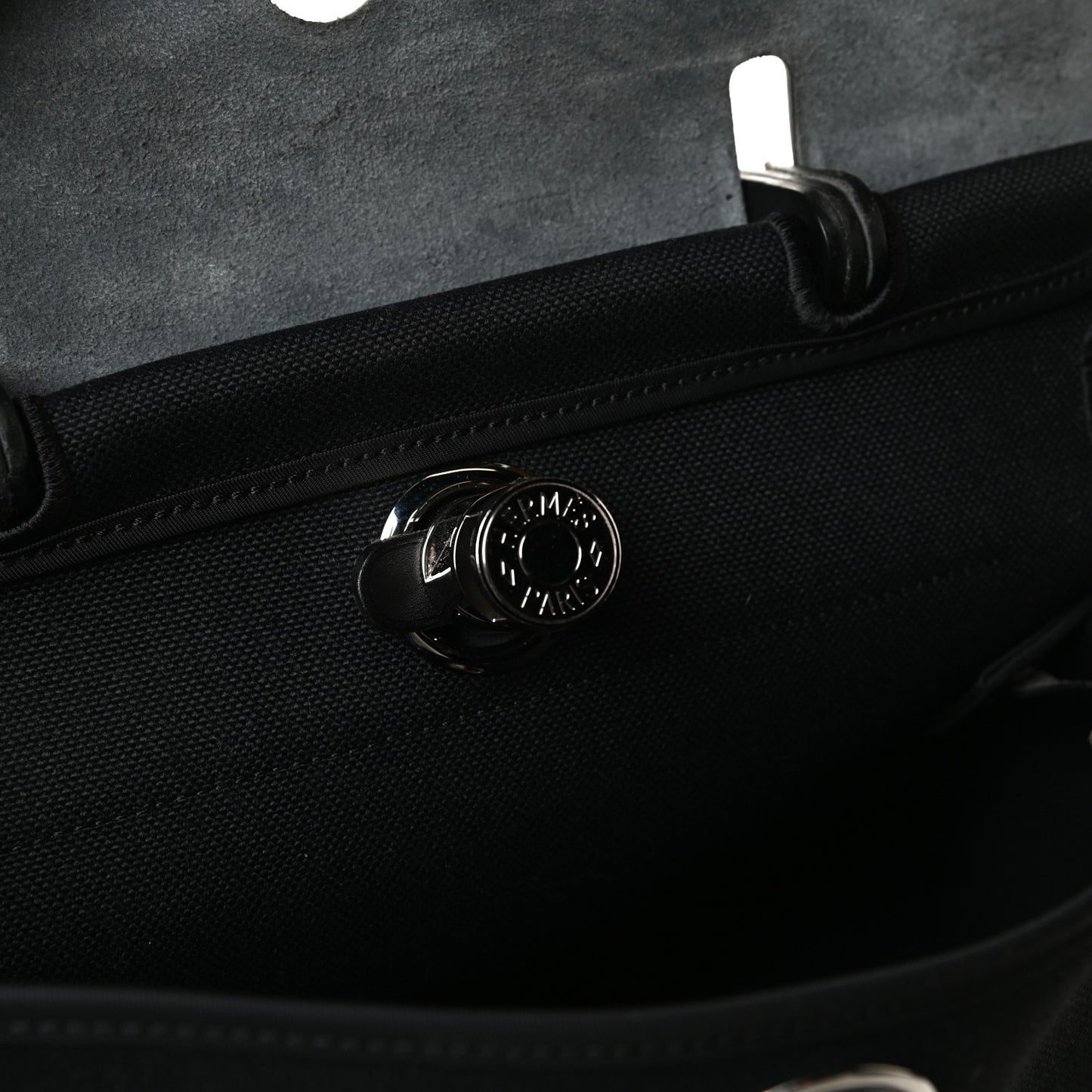 Military Toile Vache Hunter Herbag Zip PM 31 Black