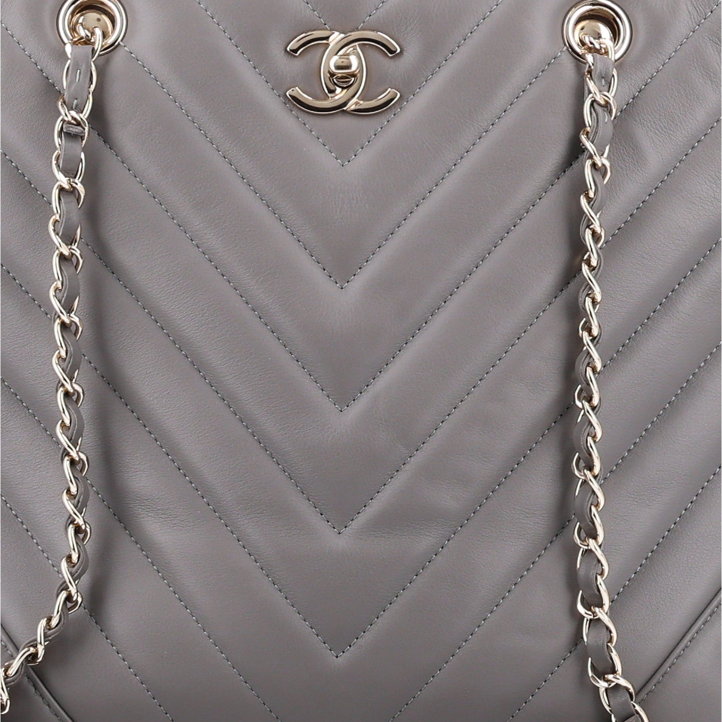 Aged Calfskin Chevron Quilted Large Classic Shopping Tote Grey