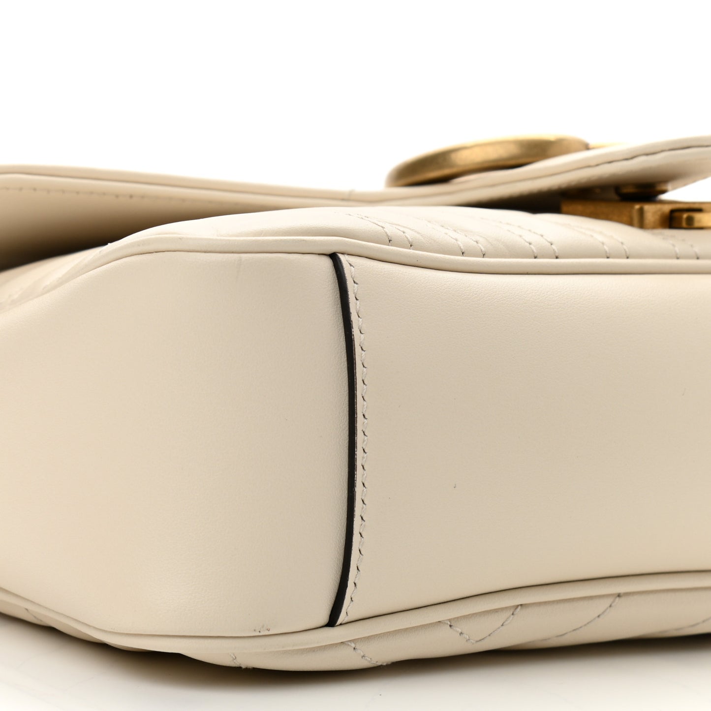 Calfskin Matelasse Small GG Marmont Shoulder Bag White