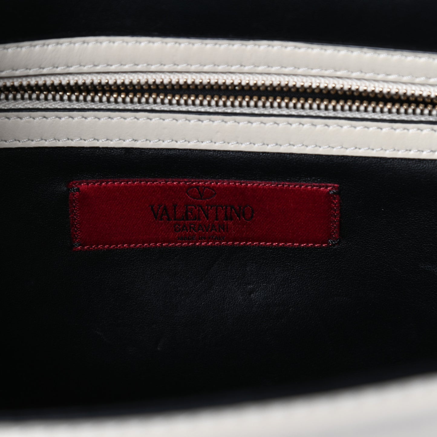 Vitello Medium Glam Lock Rockstud Flap Black Light Ivory