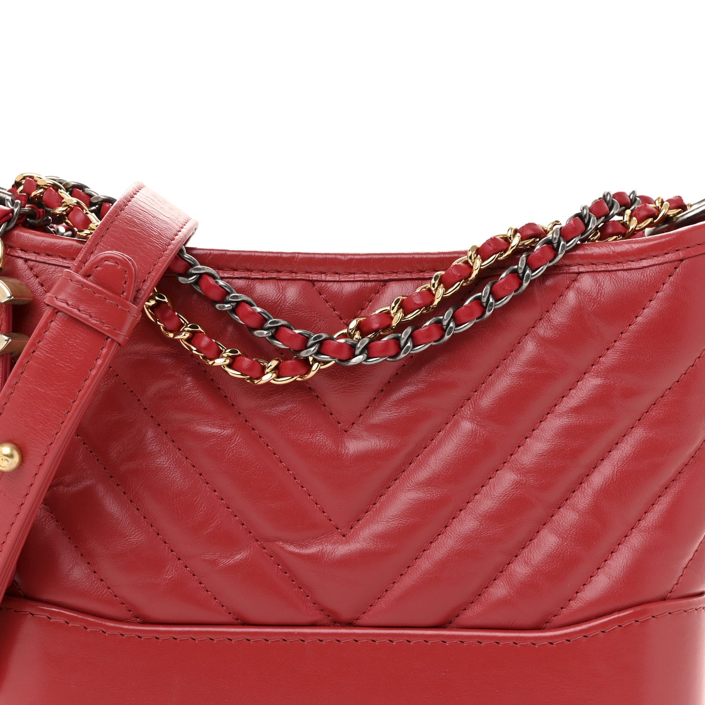 Aged Calfskin Chevron Quilted Small Gabrielle Hobo Red