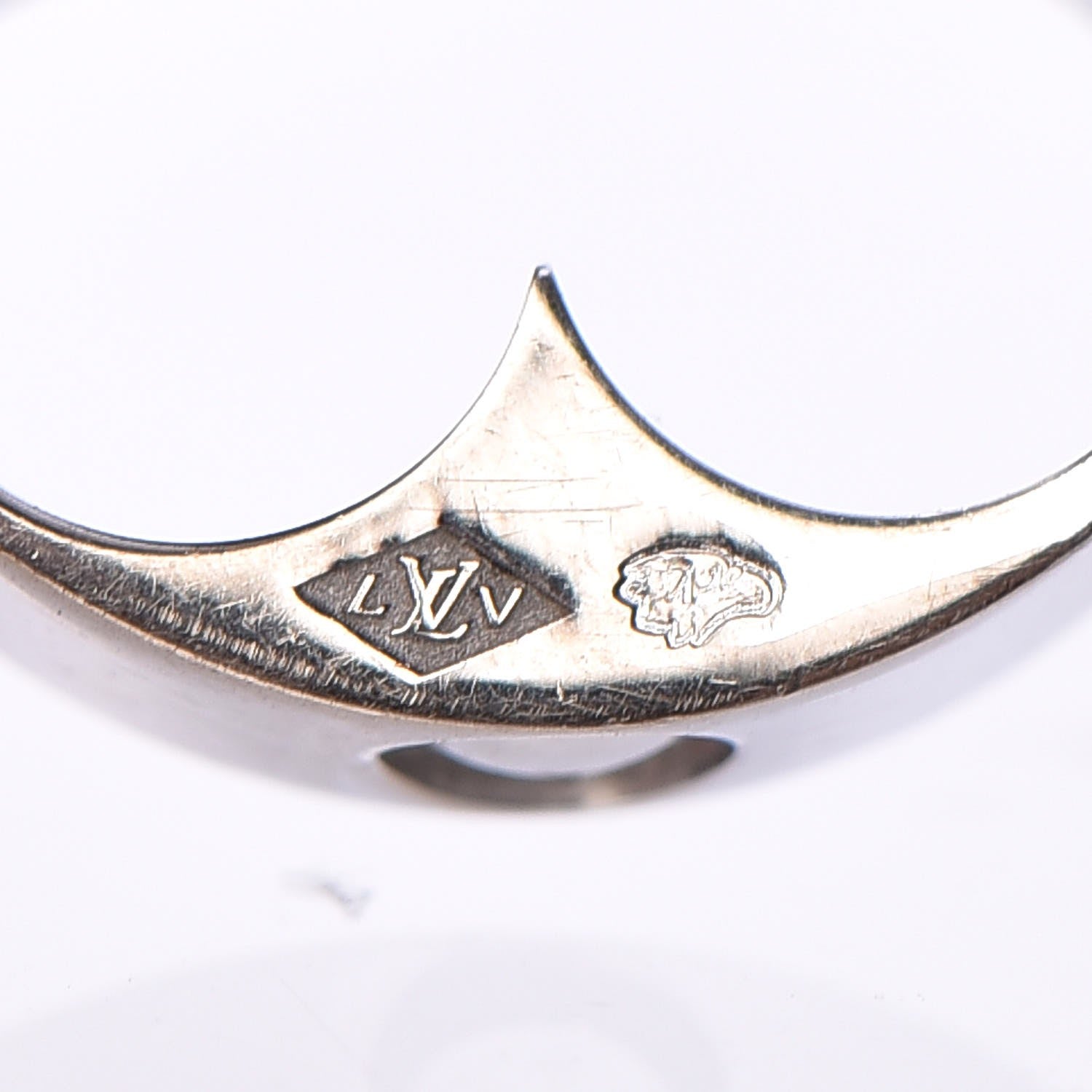 Louis Vuitton 18K White Gold Empreinte Cord Bracelet Brown 5 of 6