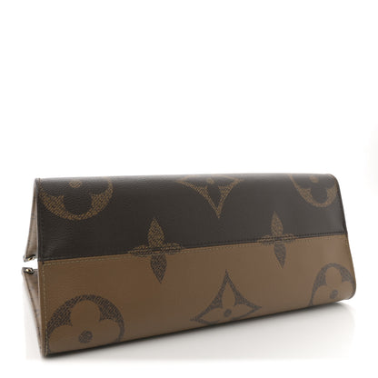 Louis Vuitton Reverse Monogram Giant Onthego MM 4 of 10