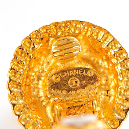 Chanel Pearl Clip On Earrings Gold 4 of 4