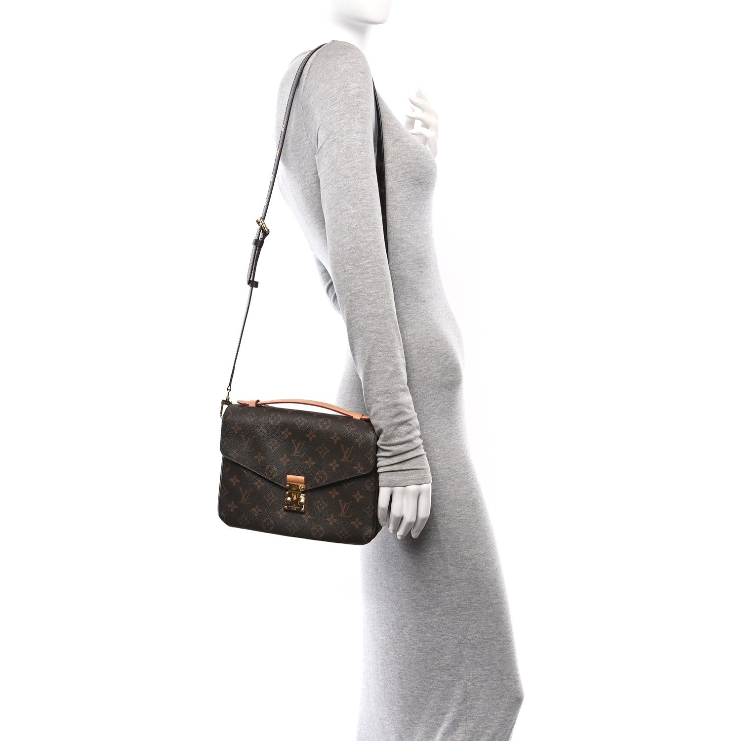 Louis Vuitton Monogram Pochette Metis 2 of 9