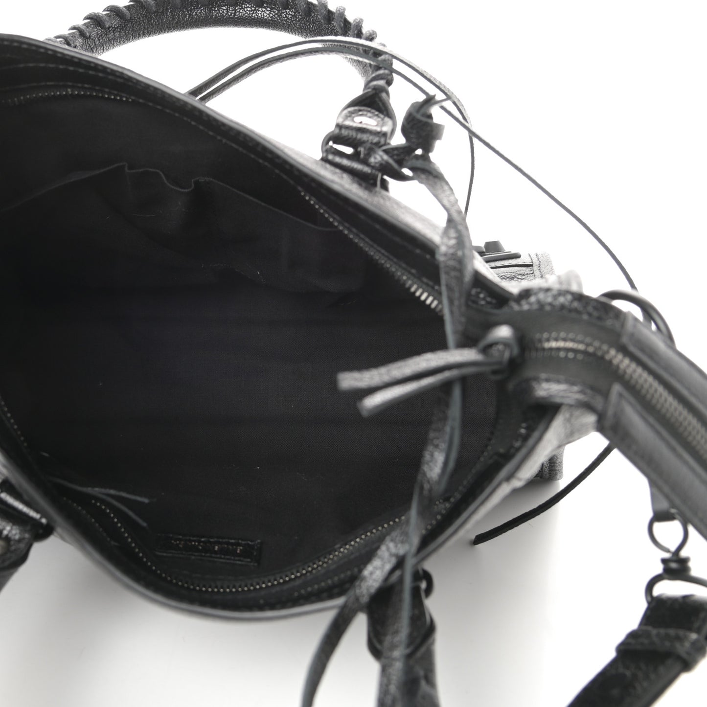 Chevre Black Metallic Edge Hardware S City Black