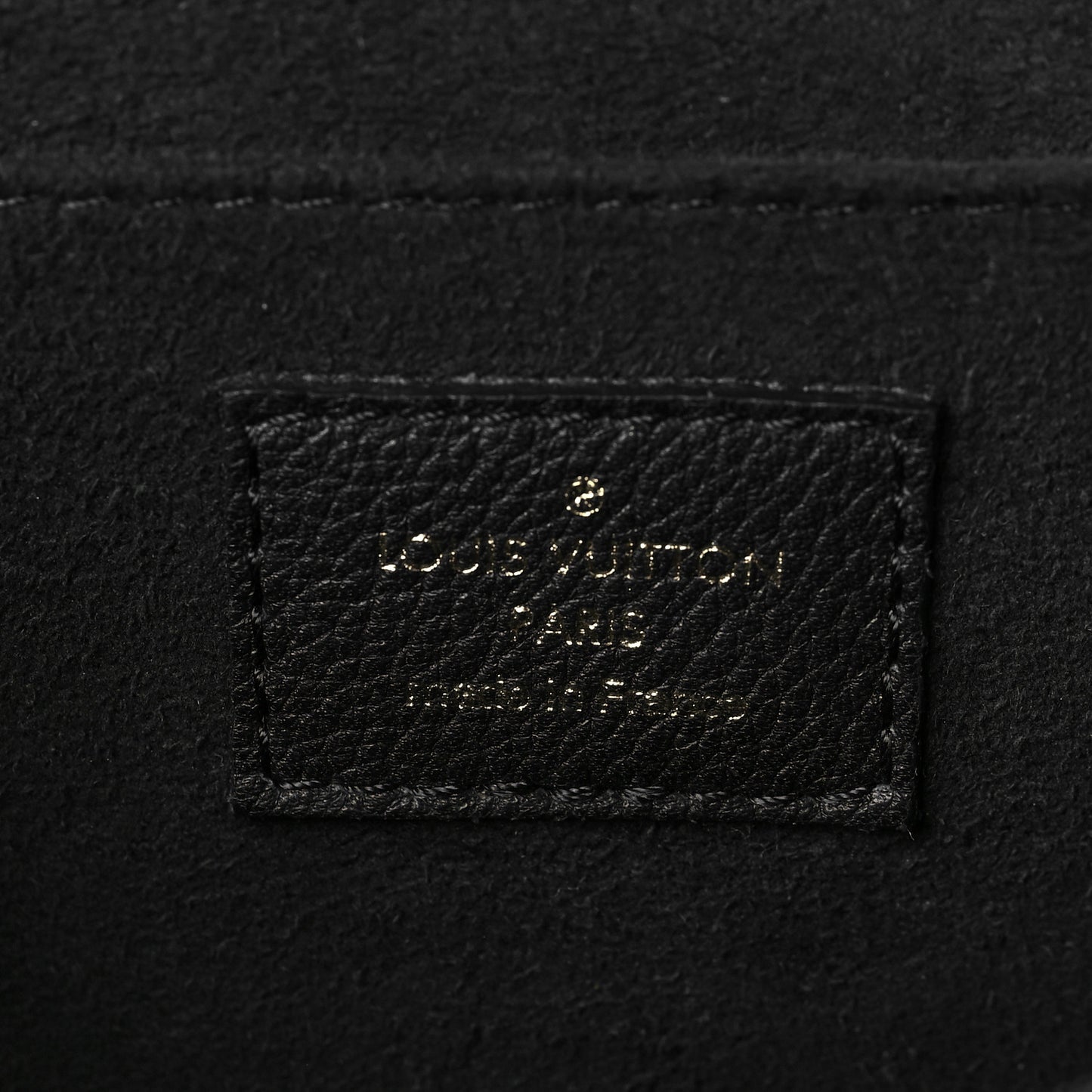 Grained Calfskin Lockme Chain Bag PM Black