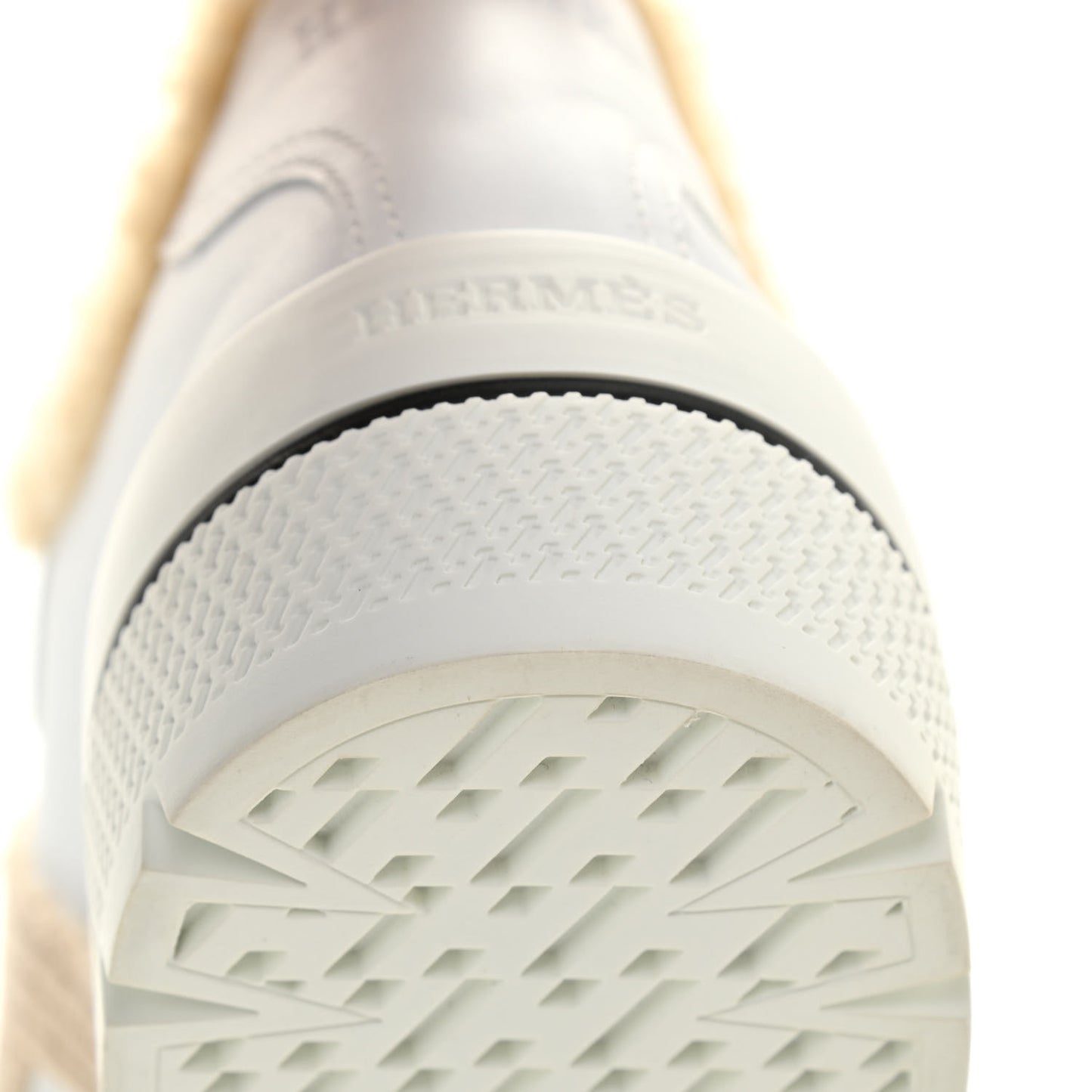 Calfskin Woolskin Dare Sneakers 37.5 White Ecru