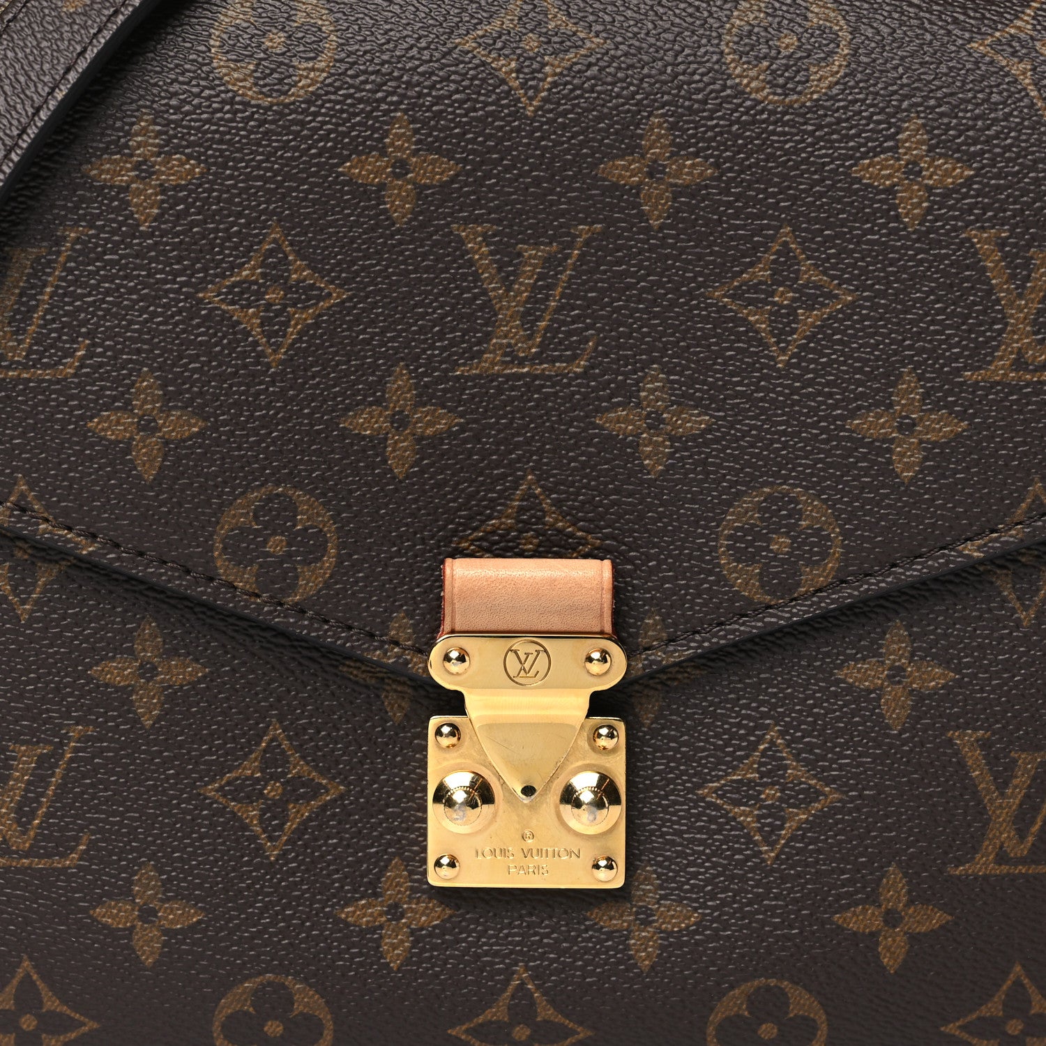 Louis Vuitton Monogram Pochette Metis 8 of 10