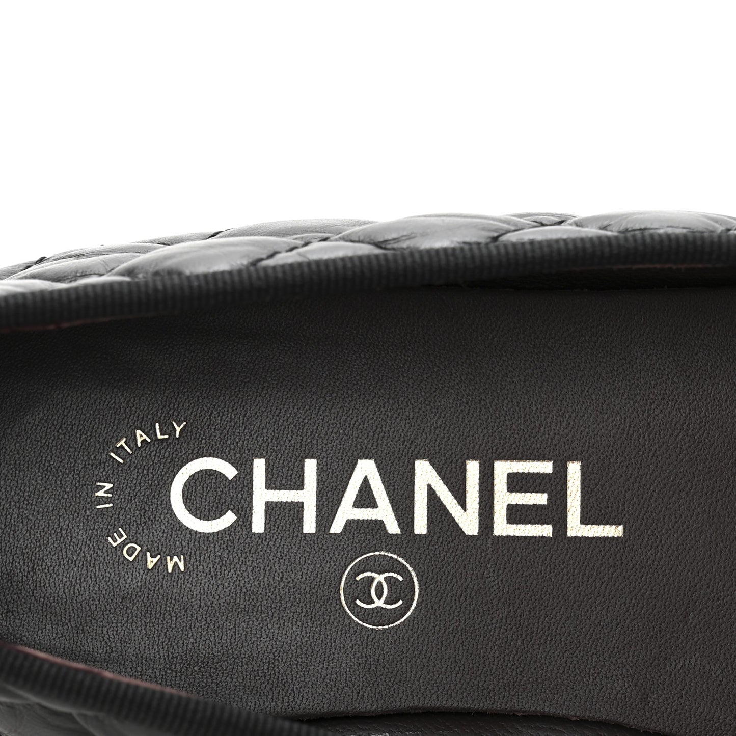 Aged Calfskin Quilted CC Cap Toe Ballerina Flats 37.5 Black