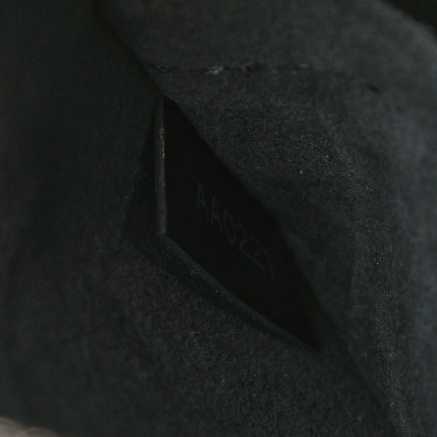 Louis Vuitton Epi Alma BB Black 7 of 10