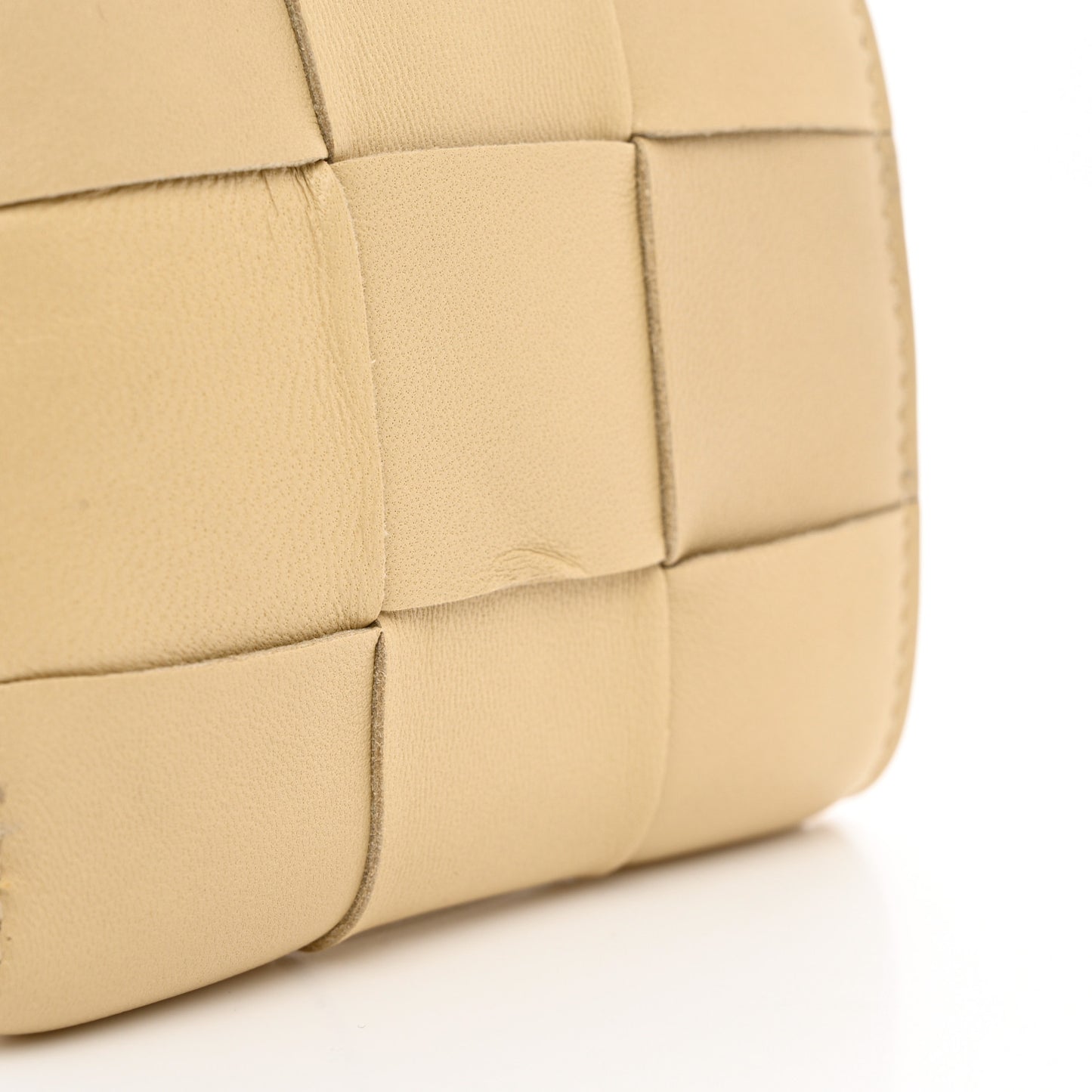 Nappa Calfskin Maxi Intrecciato Cassette Tri-Fold Wallet Porridge