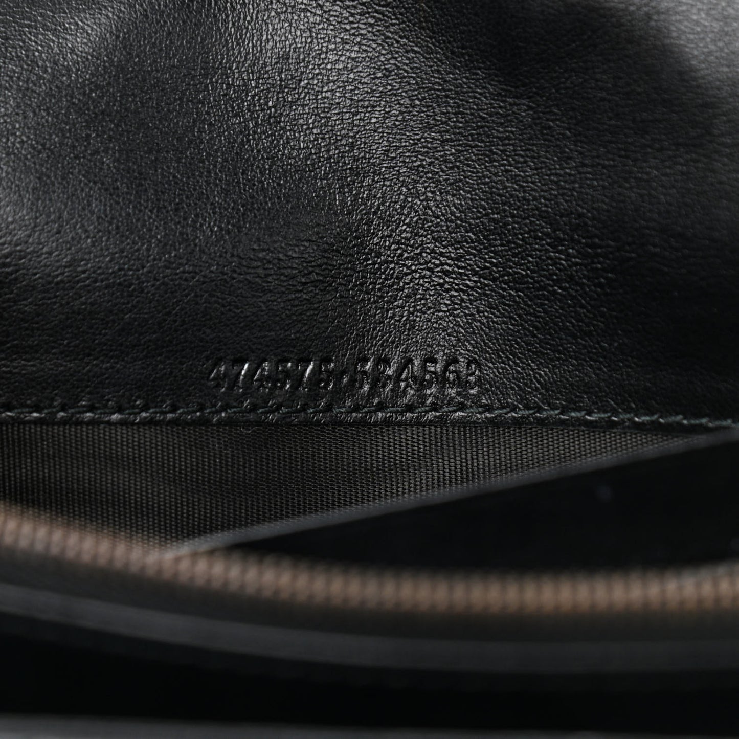 Calfskin Matelasse GG Marmont Chain Wallet Black