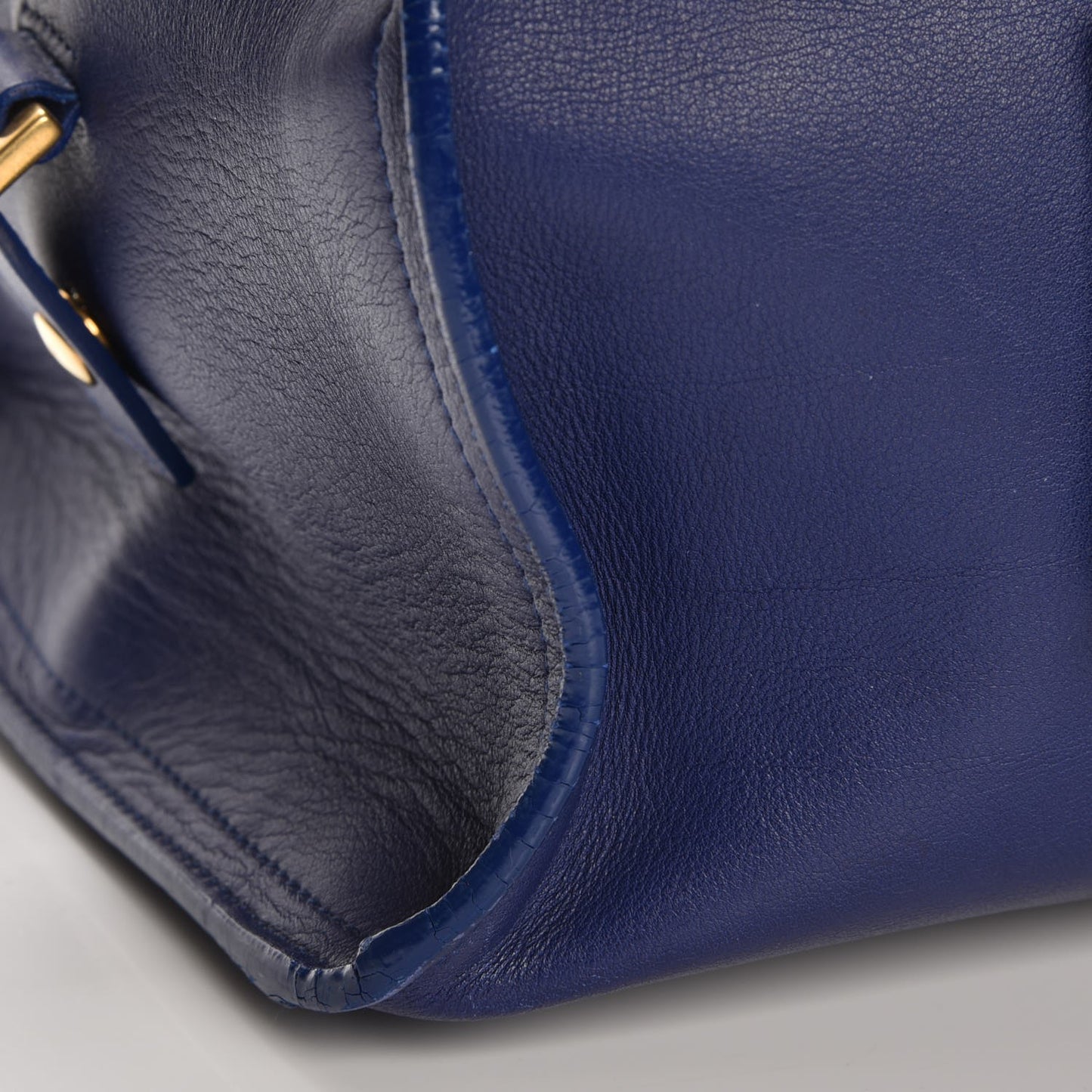 Calfskin Medium Classic Y Cabas Navy