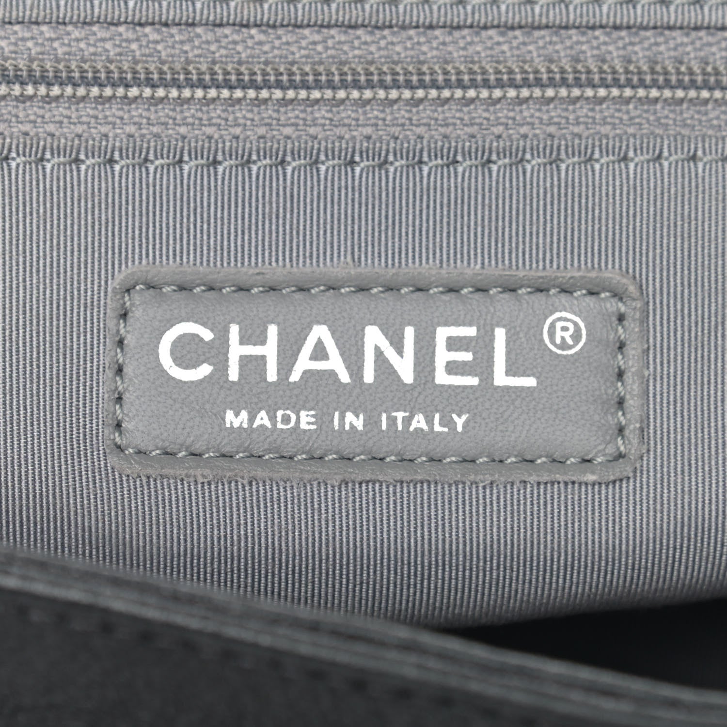 Chanel Washed Lambskin Quilted Medium Chain Around Messenger Black 6 of 9
