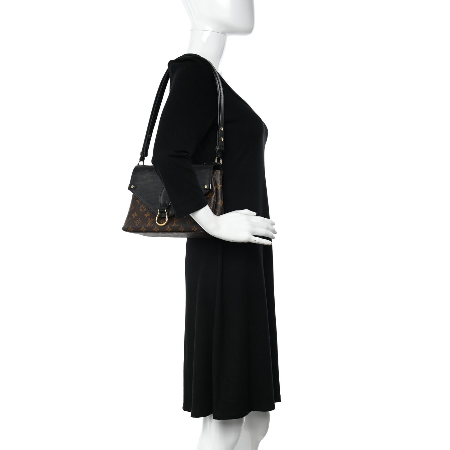 Epi Monogram Saint Michel Black