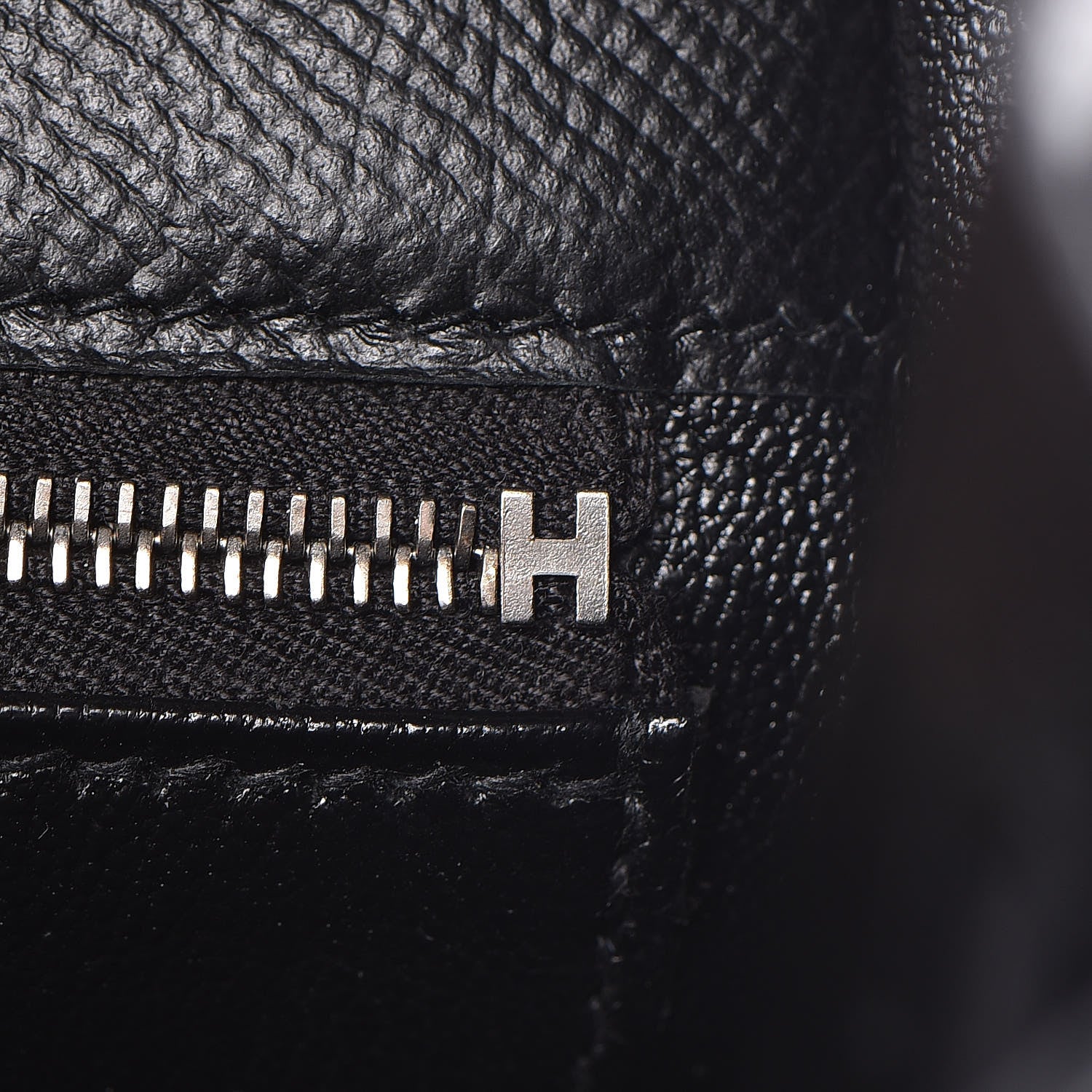 Hermes Epsom Kelly Sellier 28 Black 38 of 40