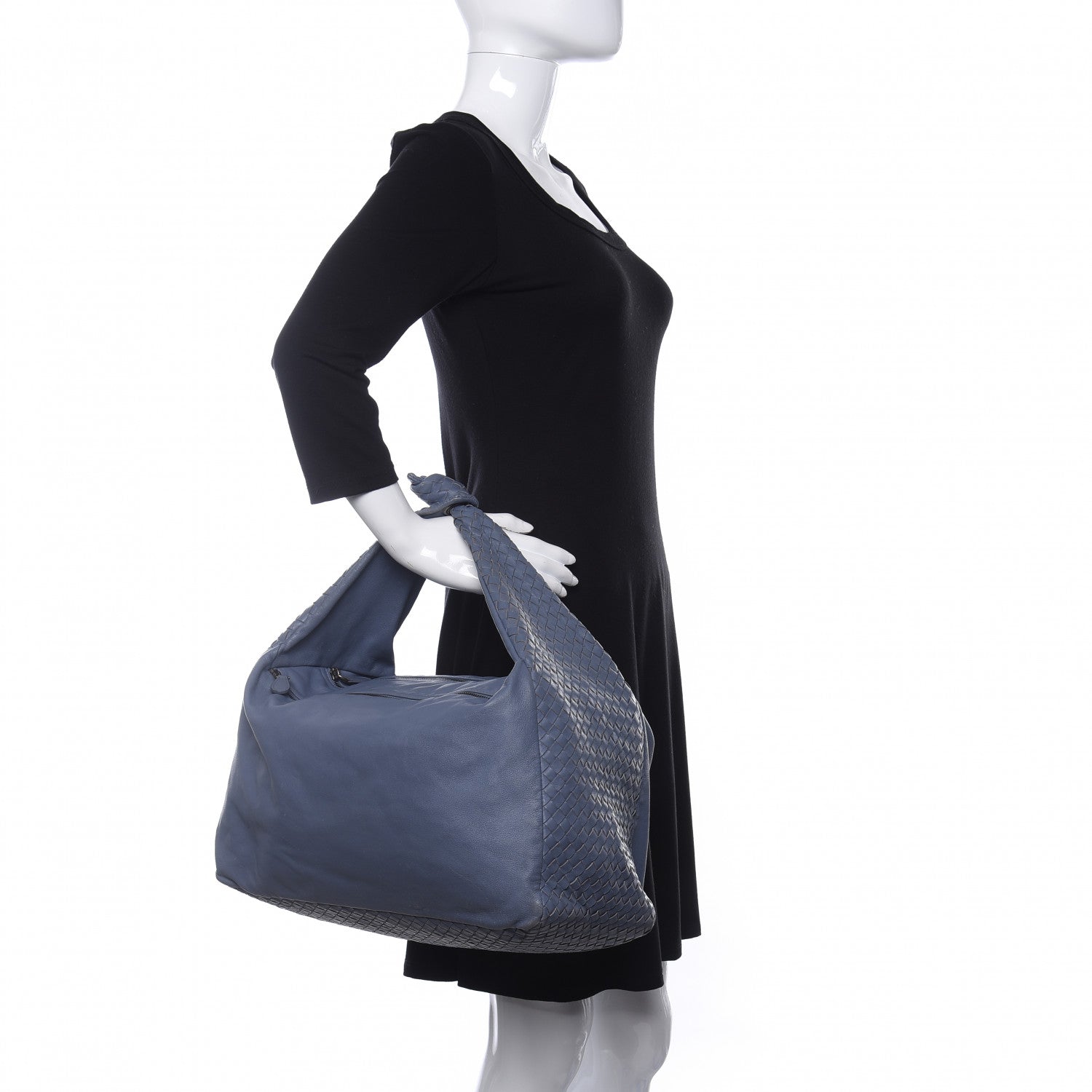Bottega Veneta Nappa Intrecciato Large Knot Hobo Krim 2 of 11