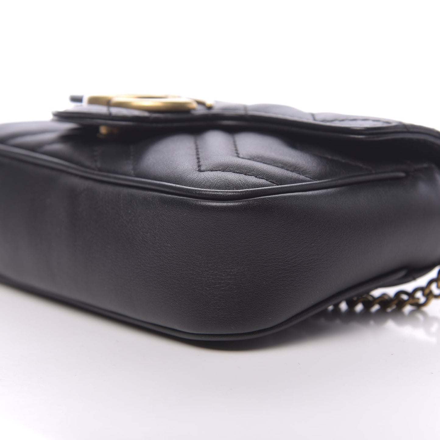 Calfskin Matelasse Super Mini GG Marmont Shoulder Bag Black
