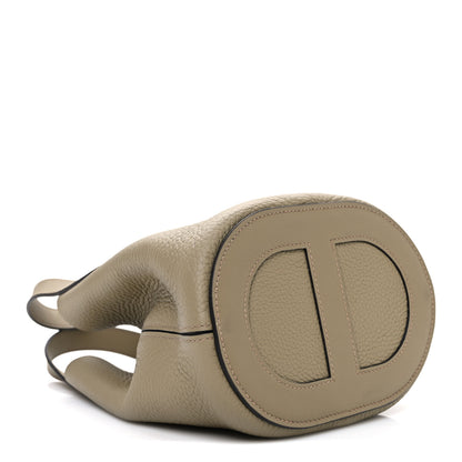Hermes Taurillon Clemence Swift In-The-Loop 18 Bag Beige Marfa 4 of 11