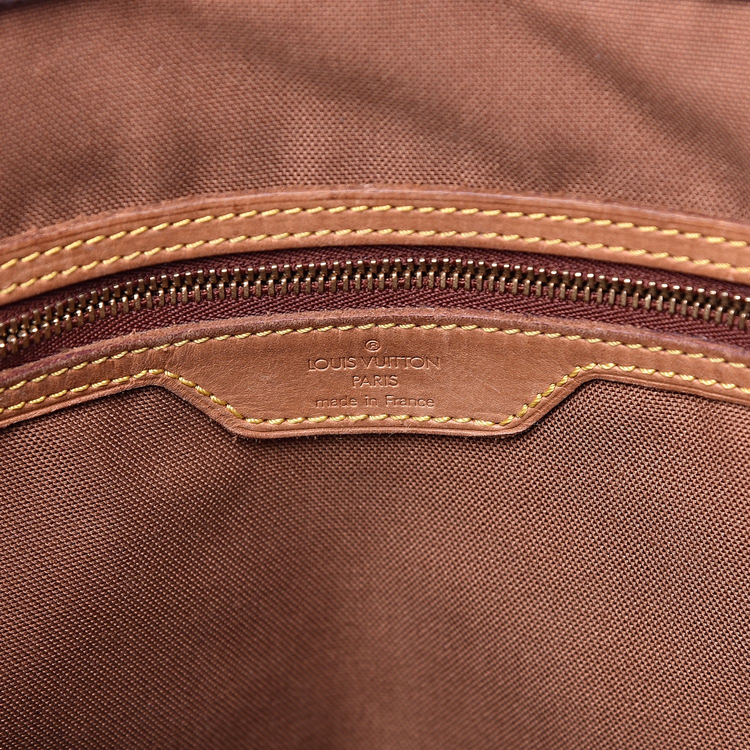 Louis Vuitton Monogram Cabas Mezzo 6 of 18