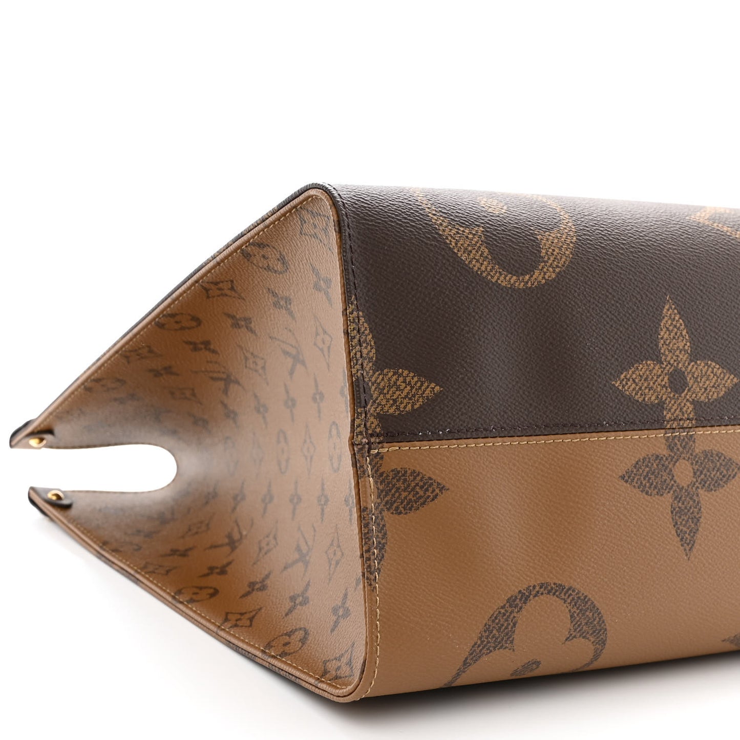 Reverse Monogram Giant Onthego GM