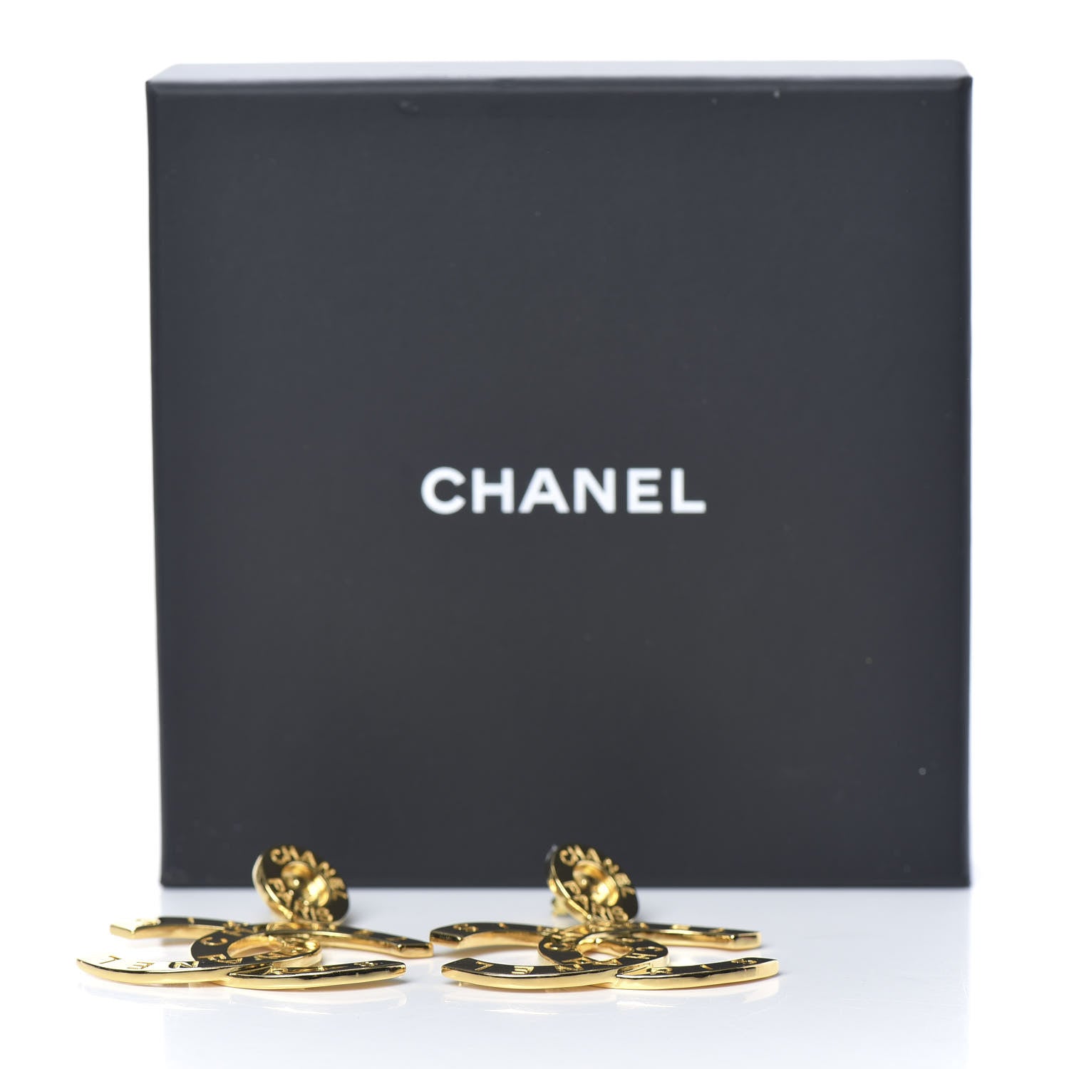 Chanel Metal Large Paris Button Earrings Gold 5 of 5