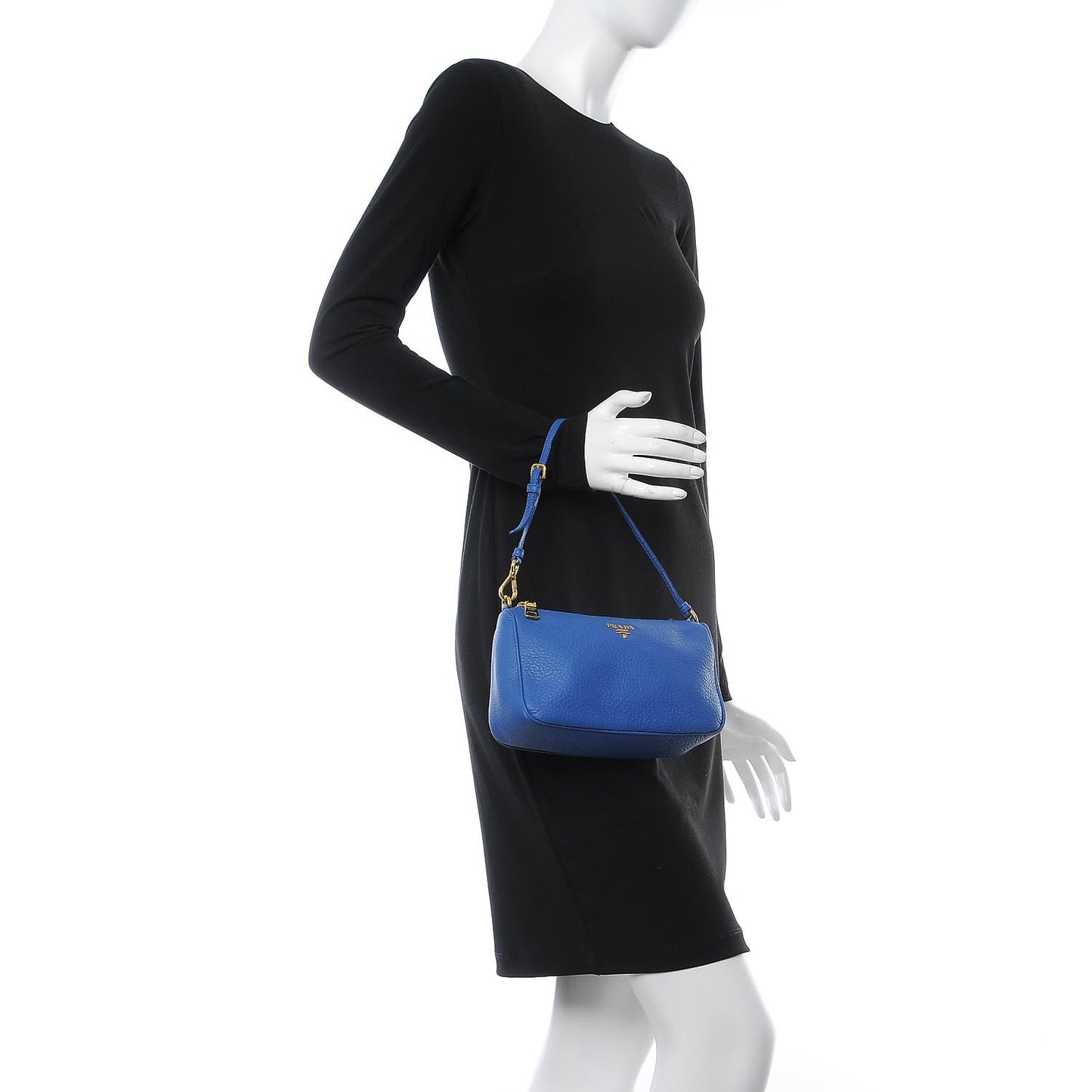 Vitello Daino Pochette Azzurro