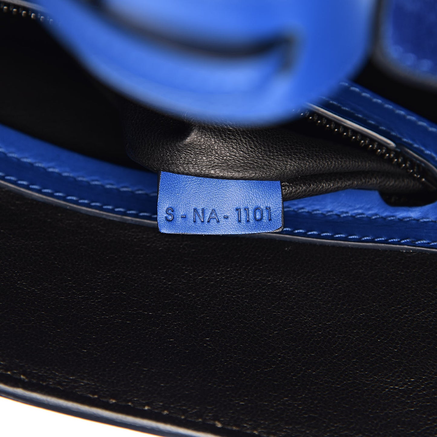 Suede Medium Phantom Luggage Royal Blue