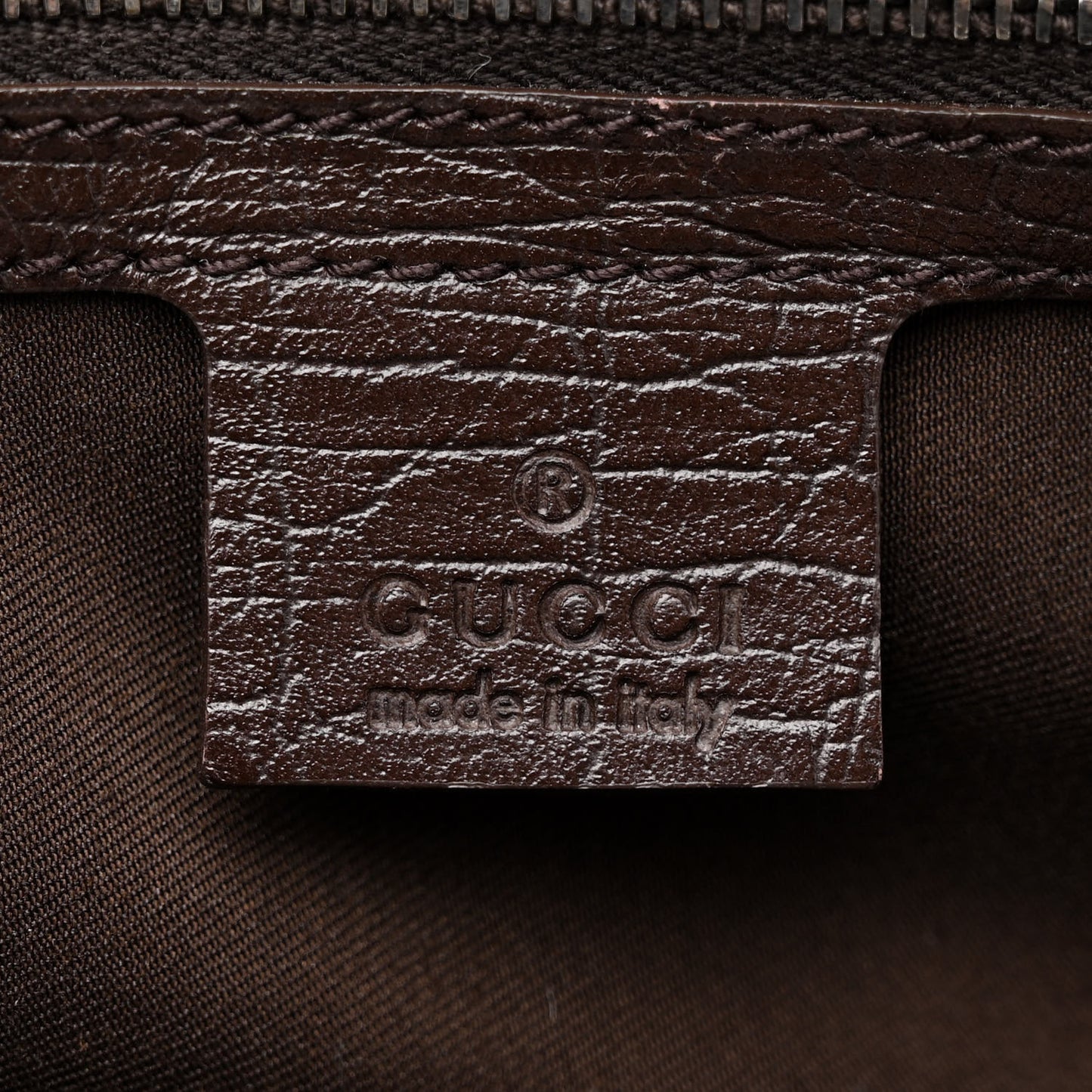 GG Plus Monogram tote dark brown
Piston Lock Tote Dark Brown