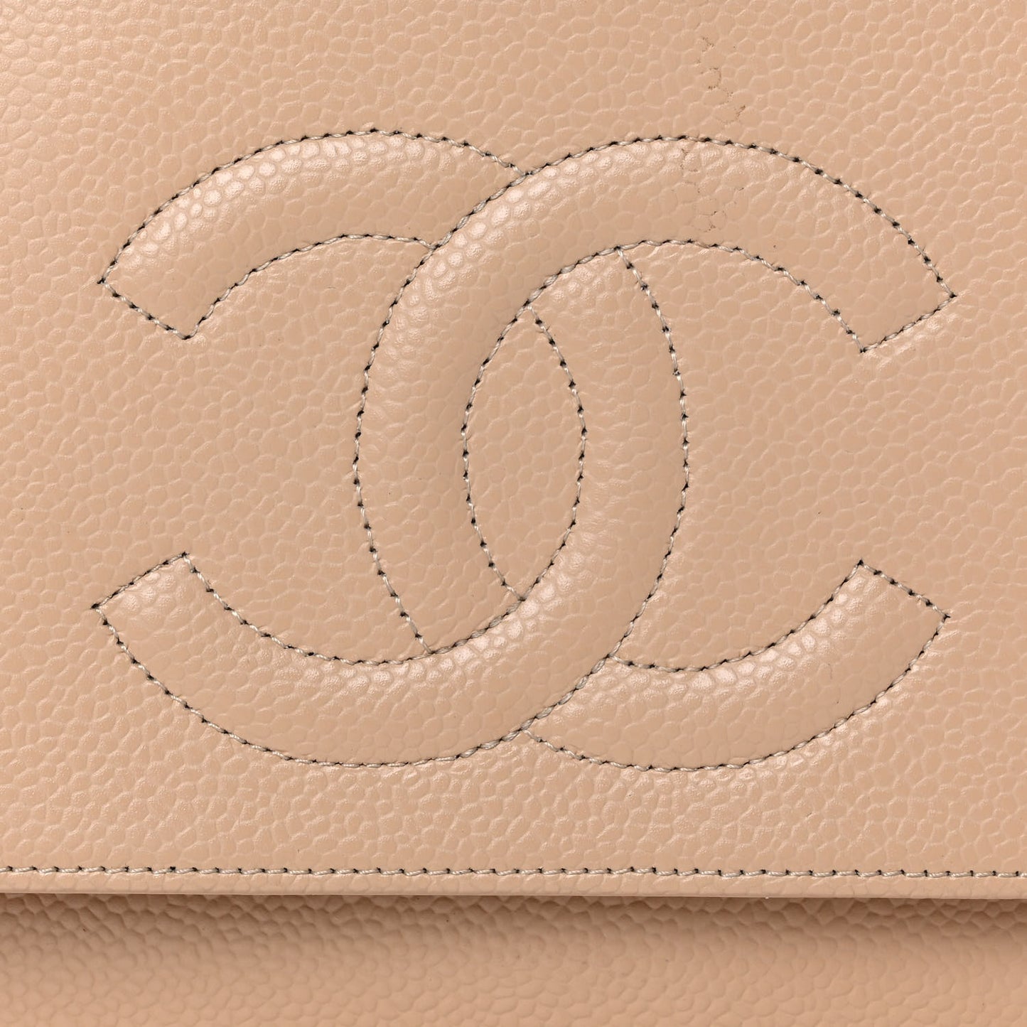 Caviar Timeless CC Wallet on Chain WOC Beige