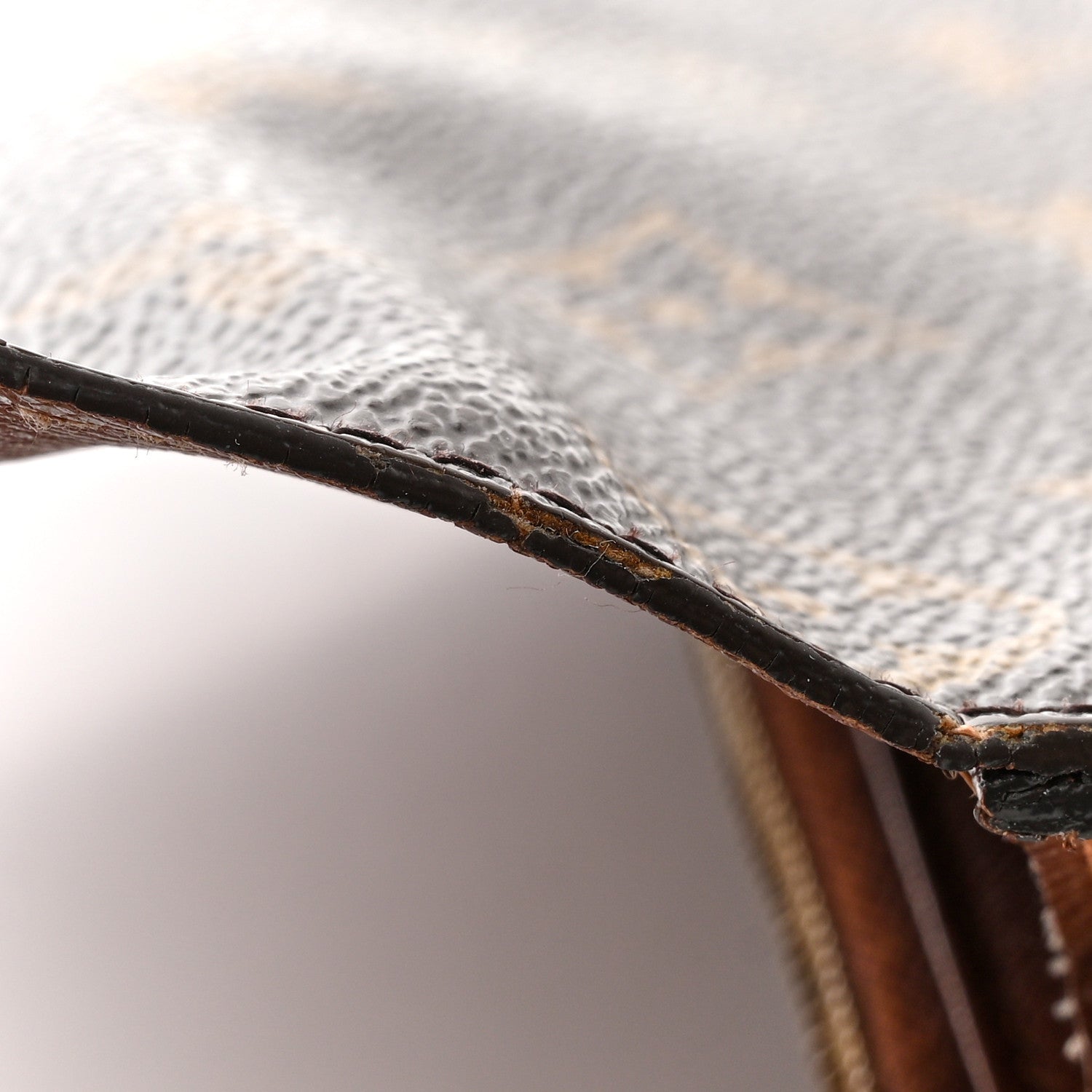 Louis Vuitton Monogram Sarah Wallet 13 of 14